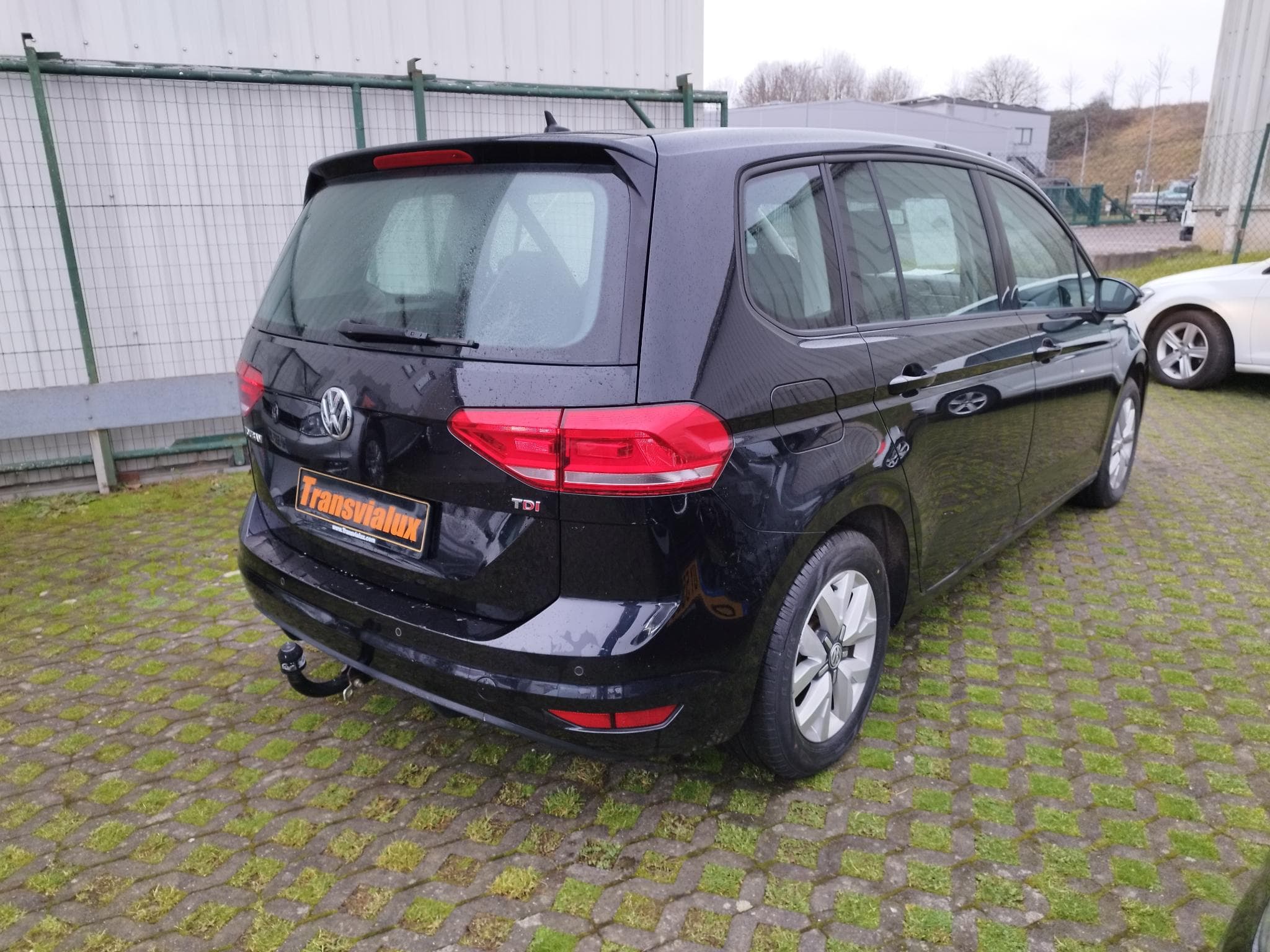 VW Touran 1.6 TDI 115 DSG7 (2016) - Foto 6