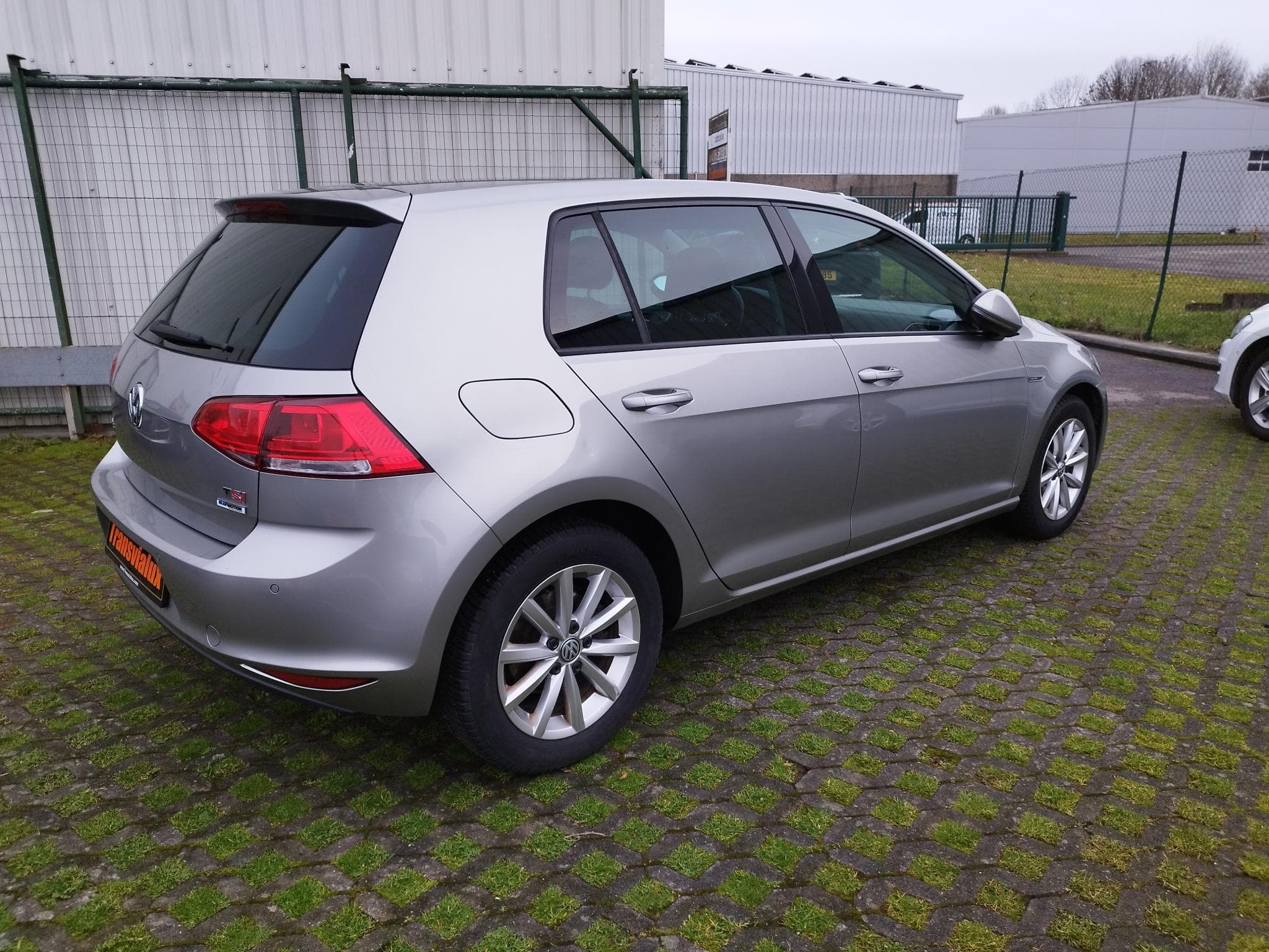 VW Golf GOLF 1.4 TSI 150 DSG7 LOUNGE (2015) - Photo 6
