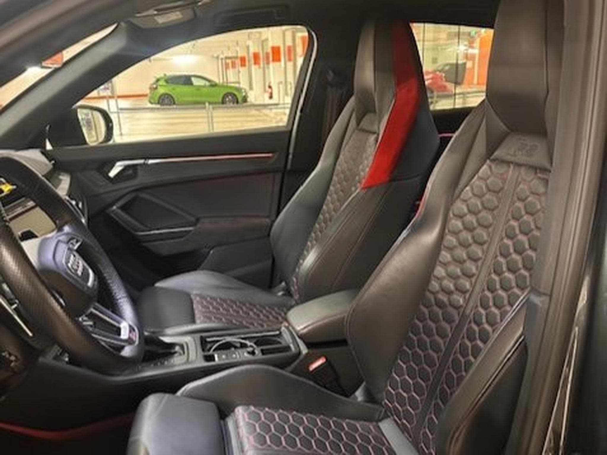 Audi RSQ3 Sportback (2022) - Photo 6