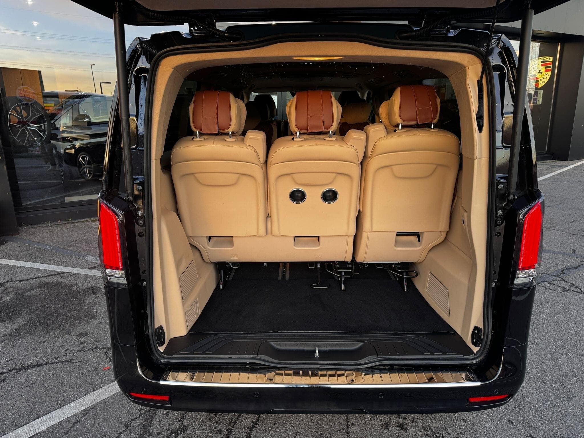 Mercedes Vito Tourer CDI extra-long L3 VIP (2025) - Foto 21