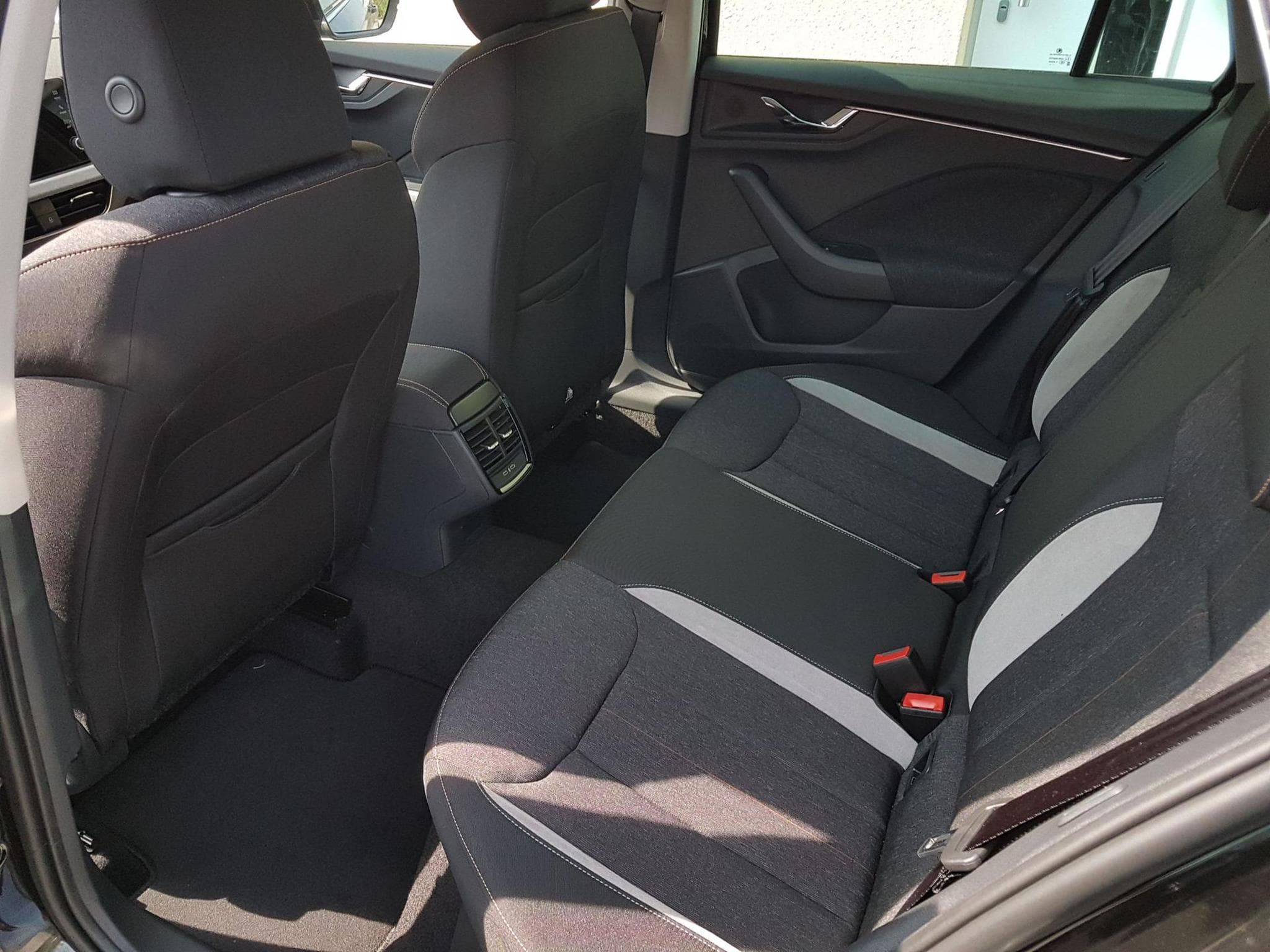 Skoda Kamiq Top Selection (2026) - Foto 13