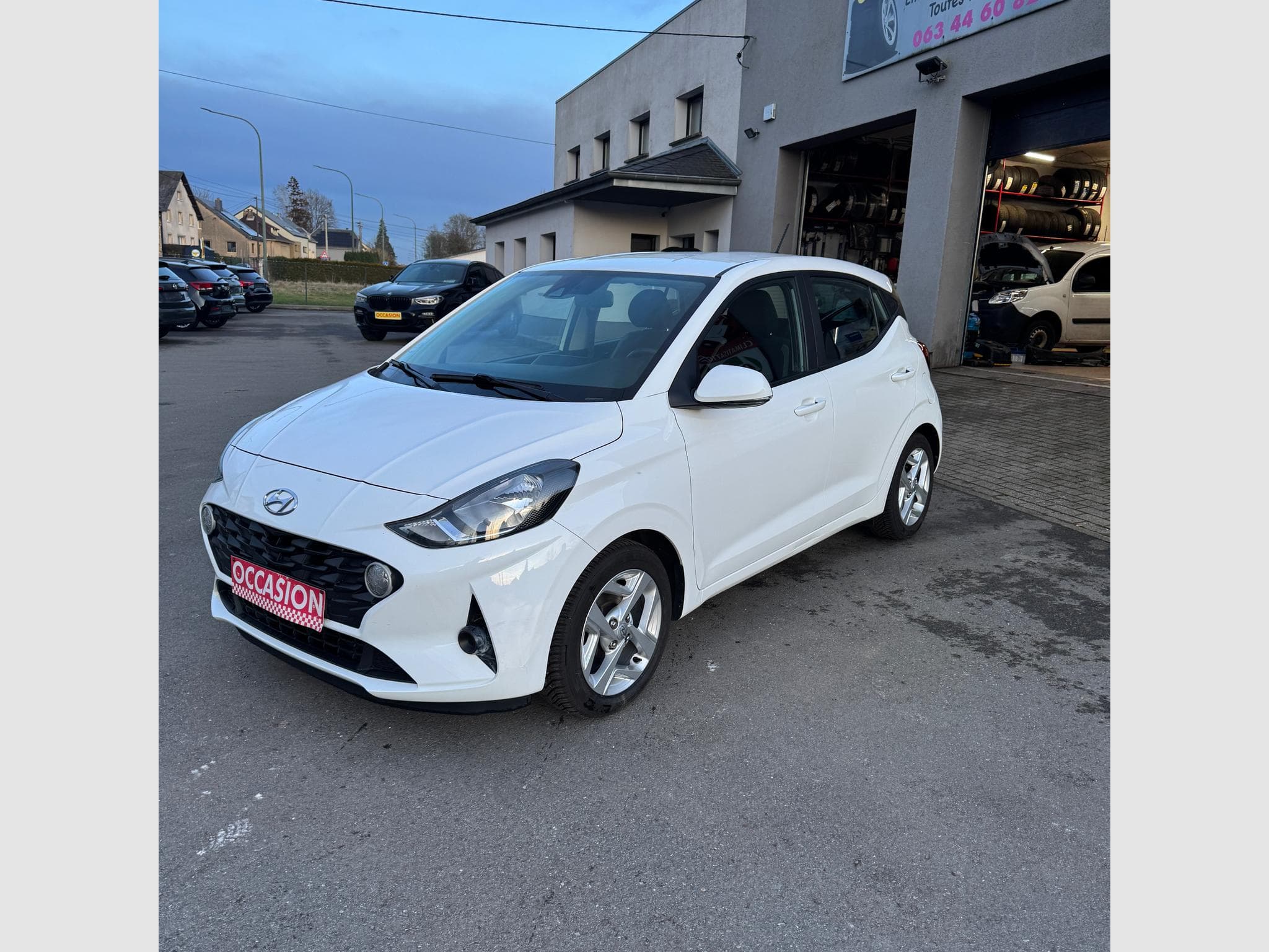 Hyundai i10 1,2 lounge blue (2020) - Photo 2