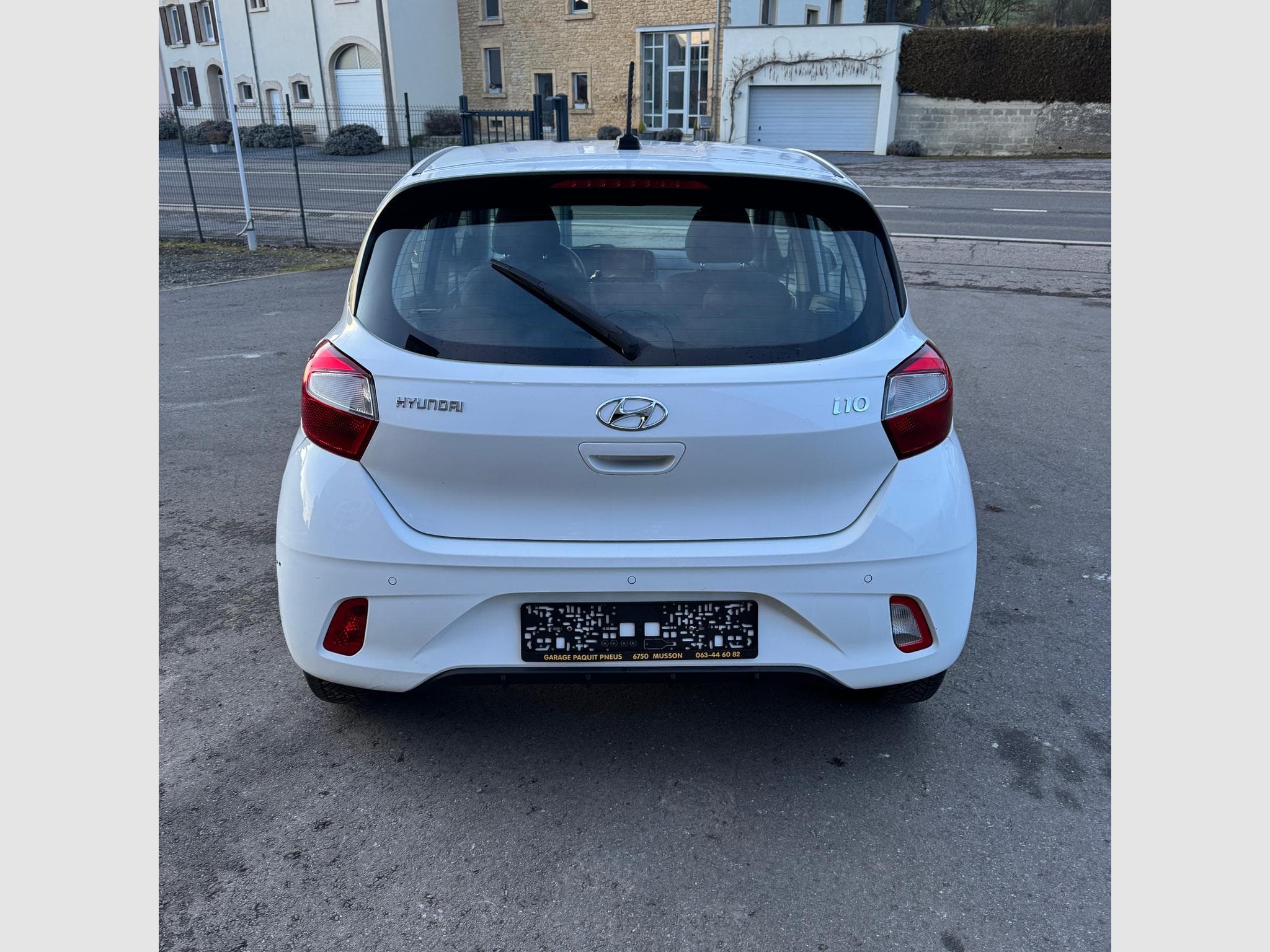 Hyundai i10 1,2 lounge blue (2020) - Photo 6