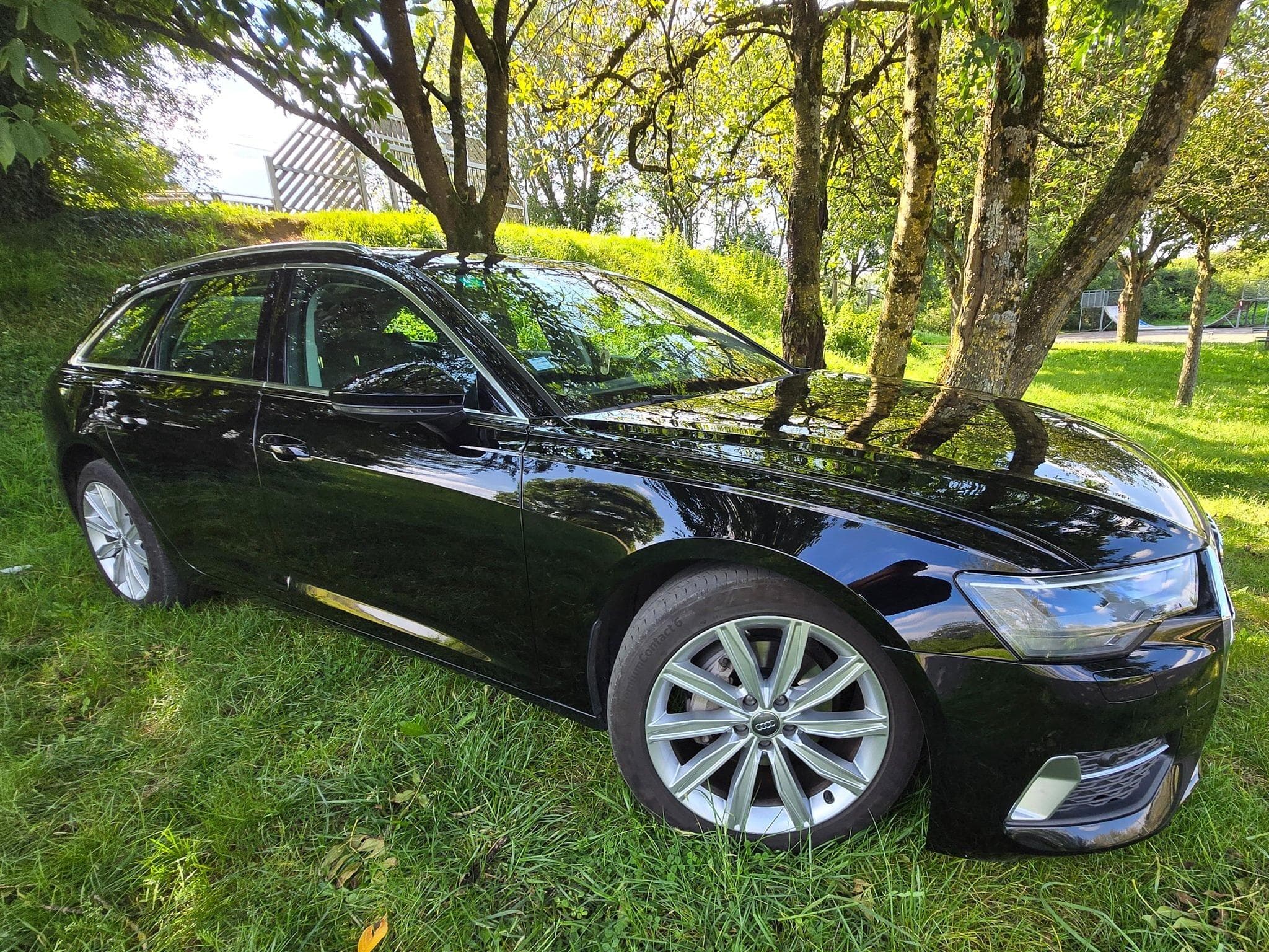 Audi A6 204ch quattro boite auto cuir acantara (2019) - Foto 2