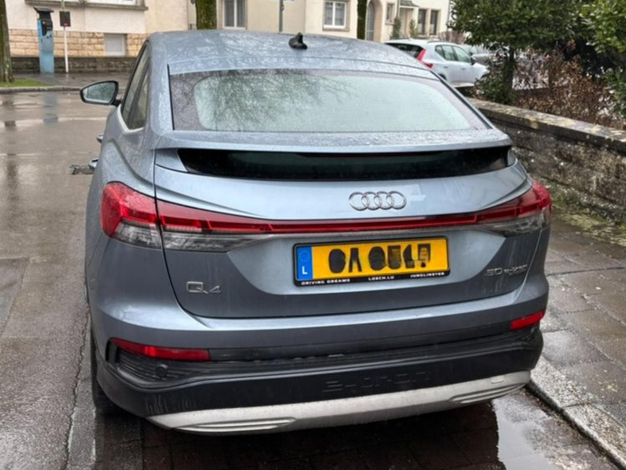 Audi Q4 e-tron Sportback 50 e-tron quattro (2023) - Photo 2