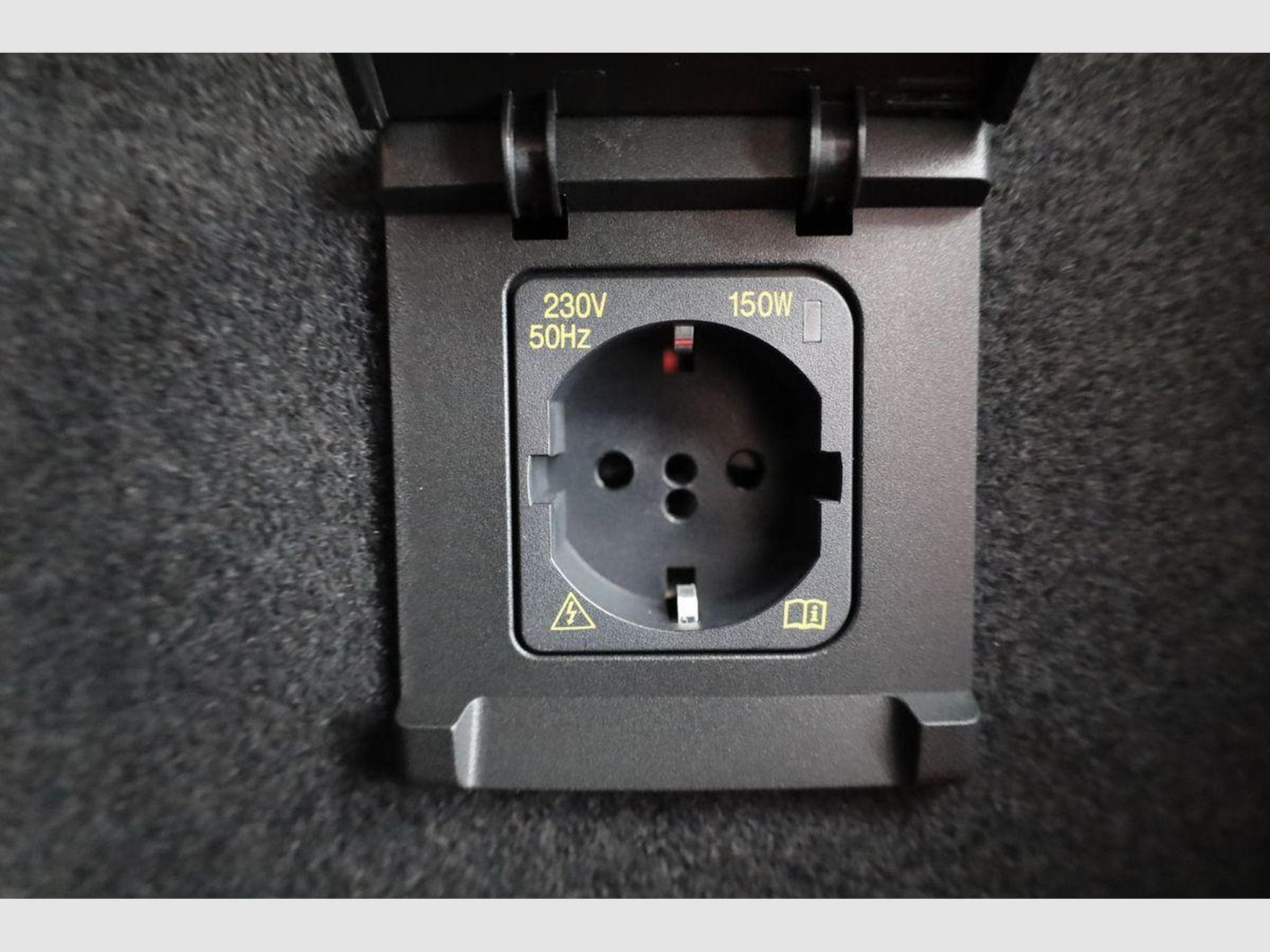 VW Tayron 1.5 TSI eHybrid 150 kW R-Line (2025) - Foto 15