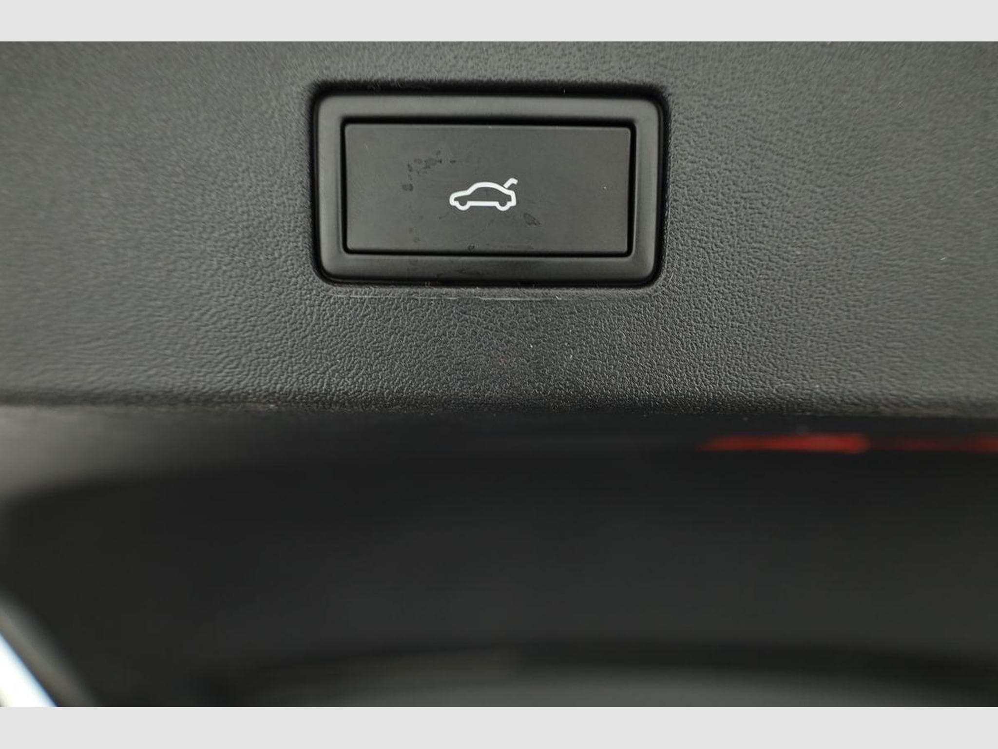 VW Tayron 1.5 TSI eHybrid 150 kW R-Line (2025) - Foto 13