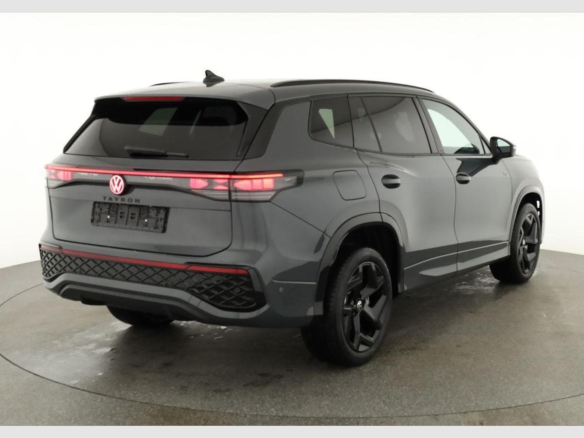 VW Tayron 1.5 TSI eHybrid 150 kW R-Line (2025) - Foto 2