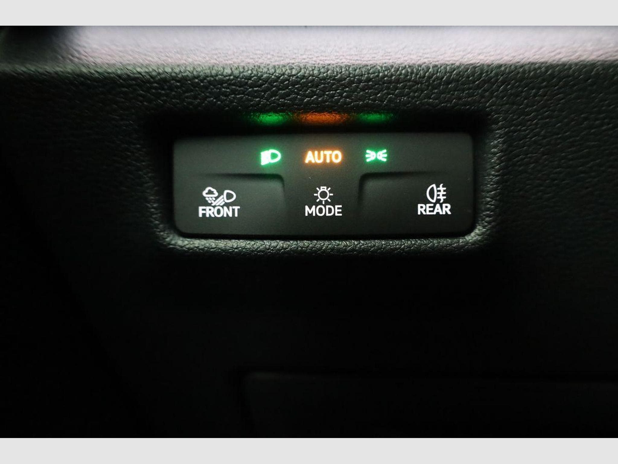 VW Tayron 1.5 TSI eHybrid 150 kW R-Line (2025) - Foto 8