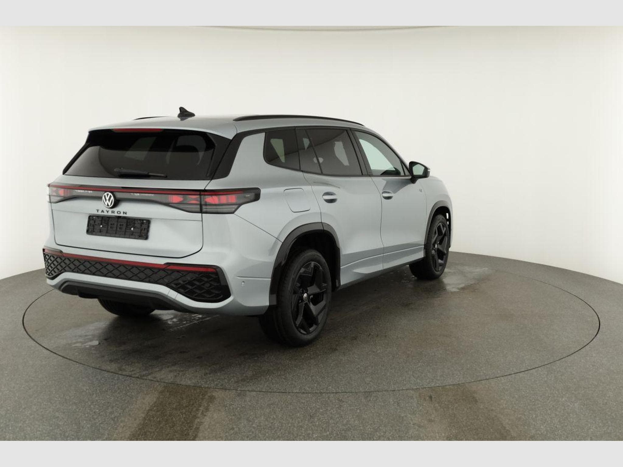 VW Tayron 1.5 TSI eHybrid 150 kW R-Line (2025) - Foto 18