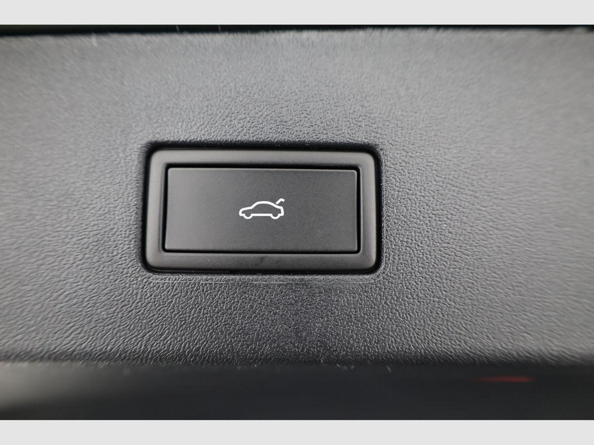 VW Tayron 1.5 TSI eHybrid 150 kW R-Line (2025) - Foto 15