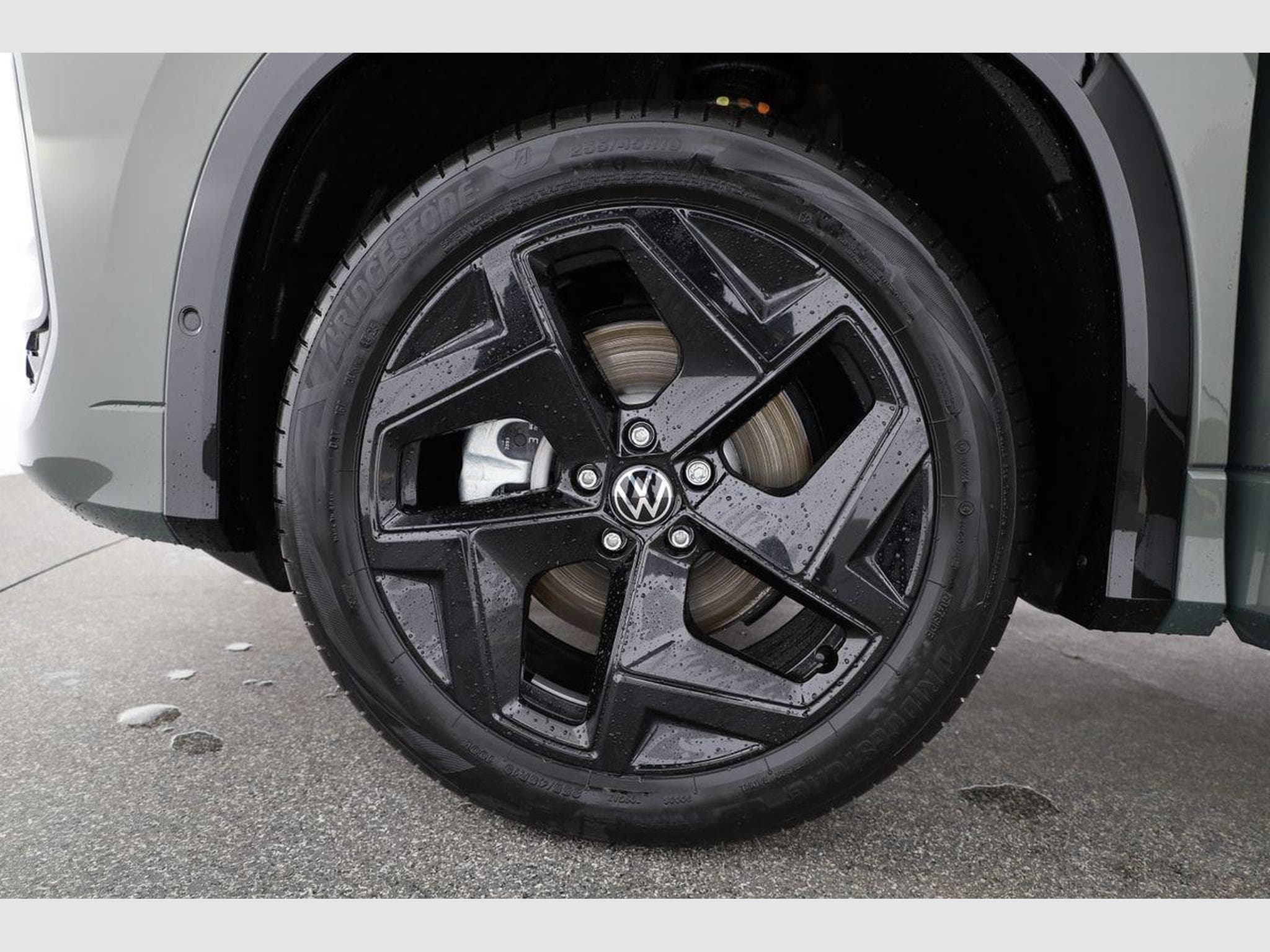 VW Tayron 1.5 TSI eHybrid 150 kW R-Line (2025) - Foto 16