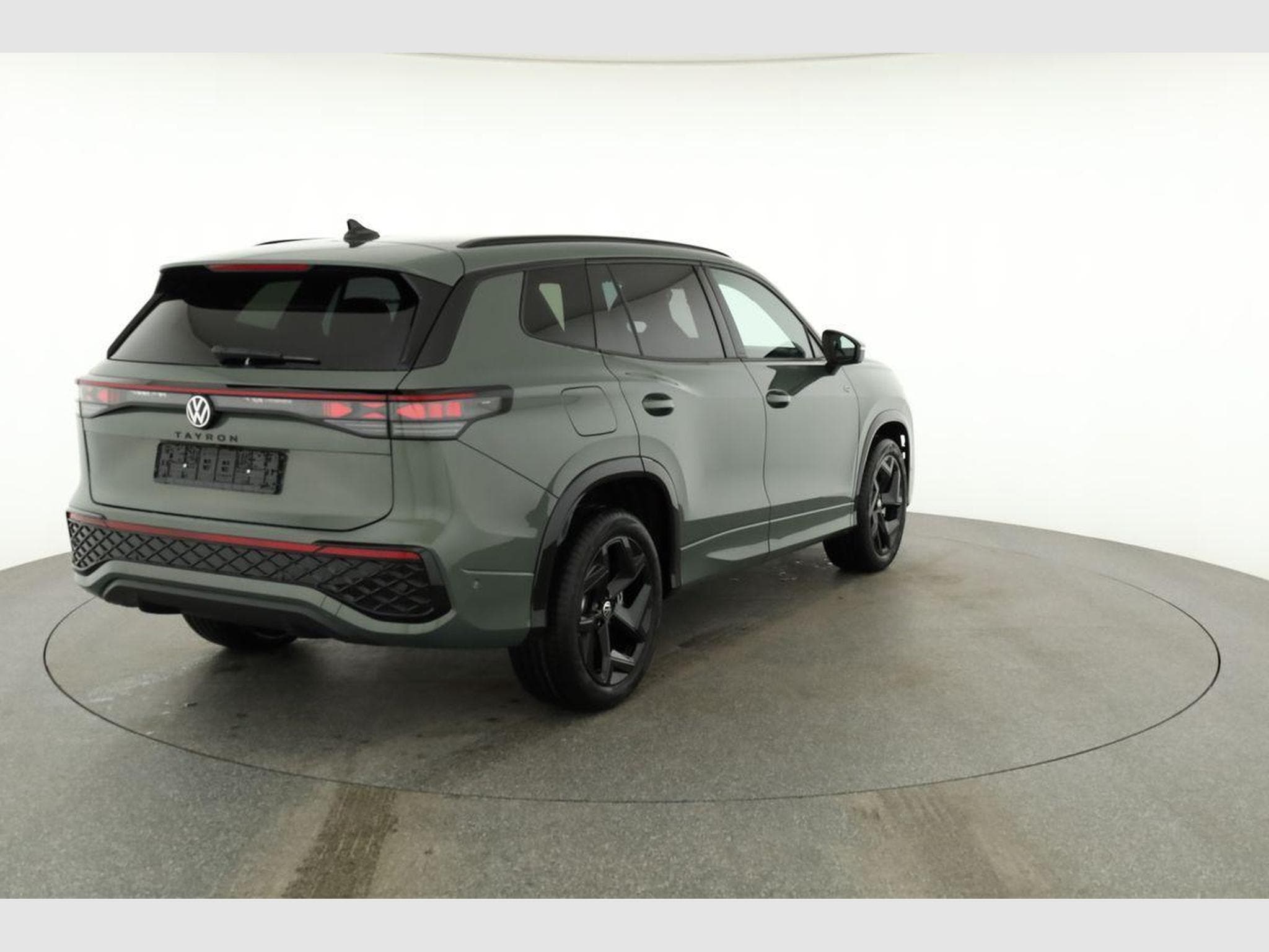 VW Tayron 1.5 TSI eHybrid 150 kW R-Line (2025) - Foto 19