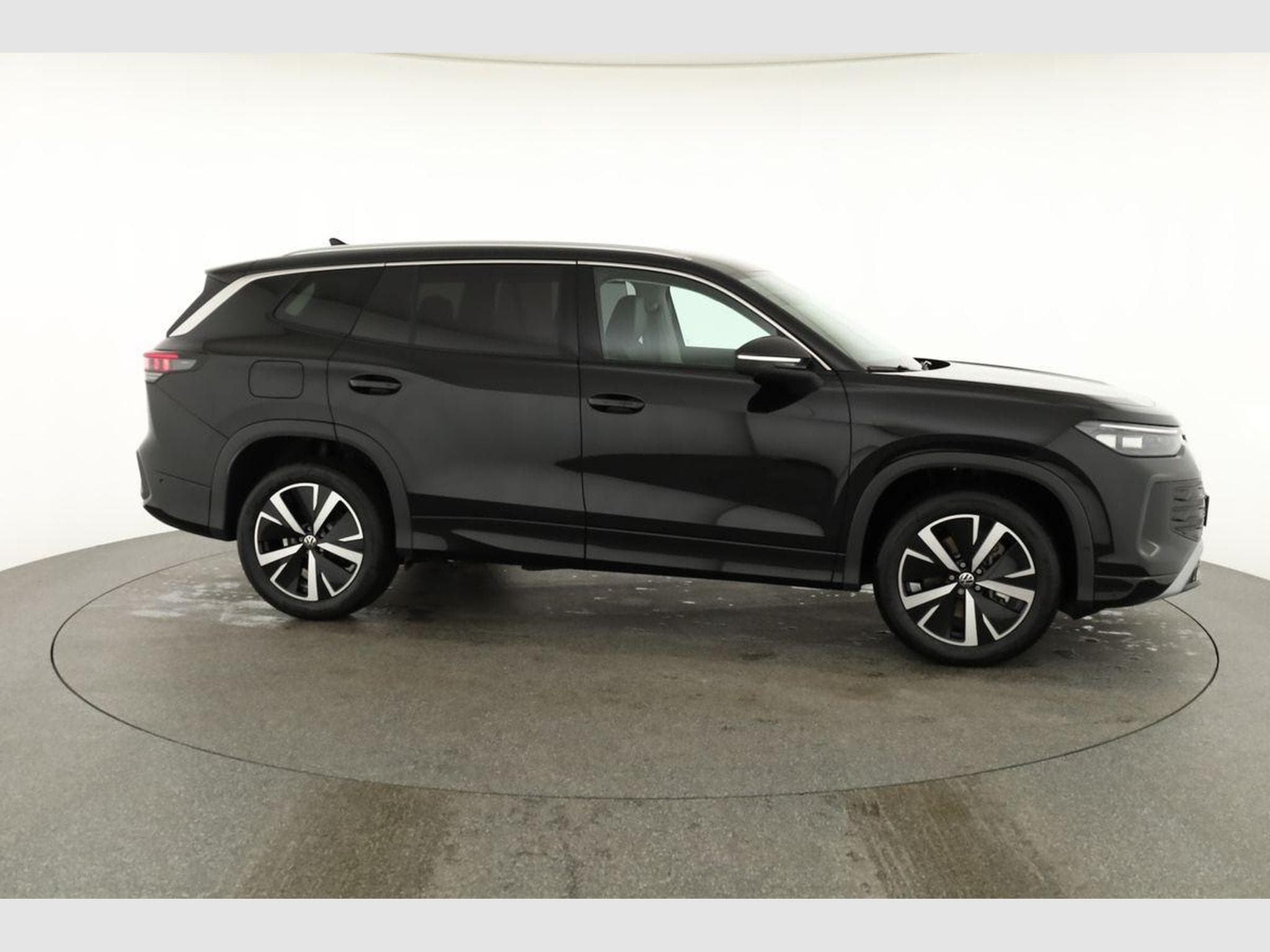 VW Tayron 1.5 TSI eHybrid 150 kW Life (2025) - Foto 23