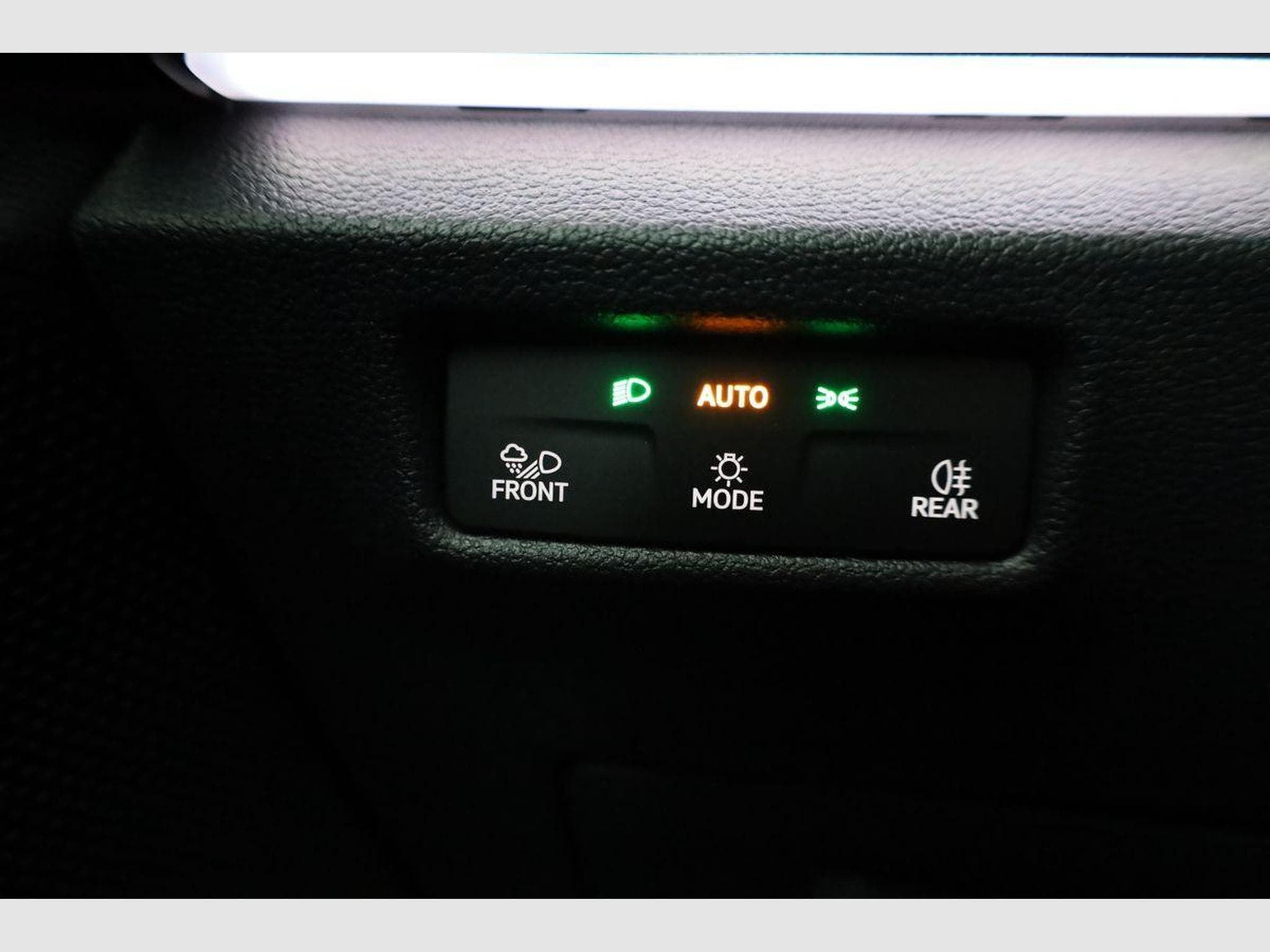 VW Tayron 1.5 TSI eHybrid 150 kW Life (2025) - Foto 8