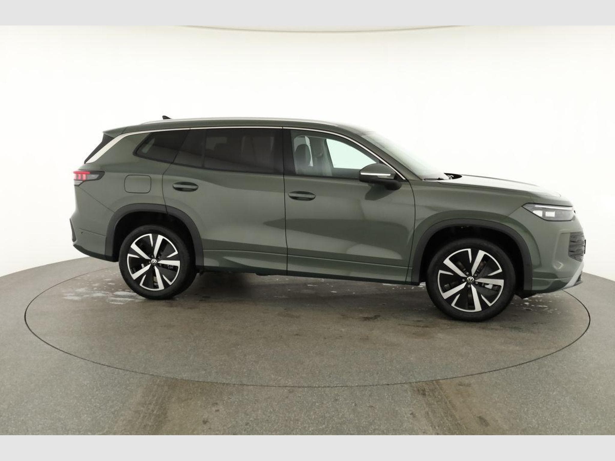 VW Tayron 1.5 TSI eHybrid 150 kW Life (2025) - Foto 23