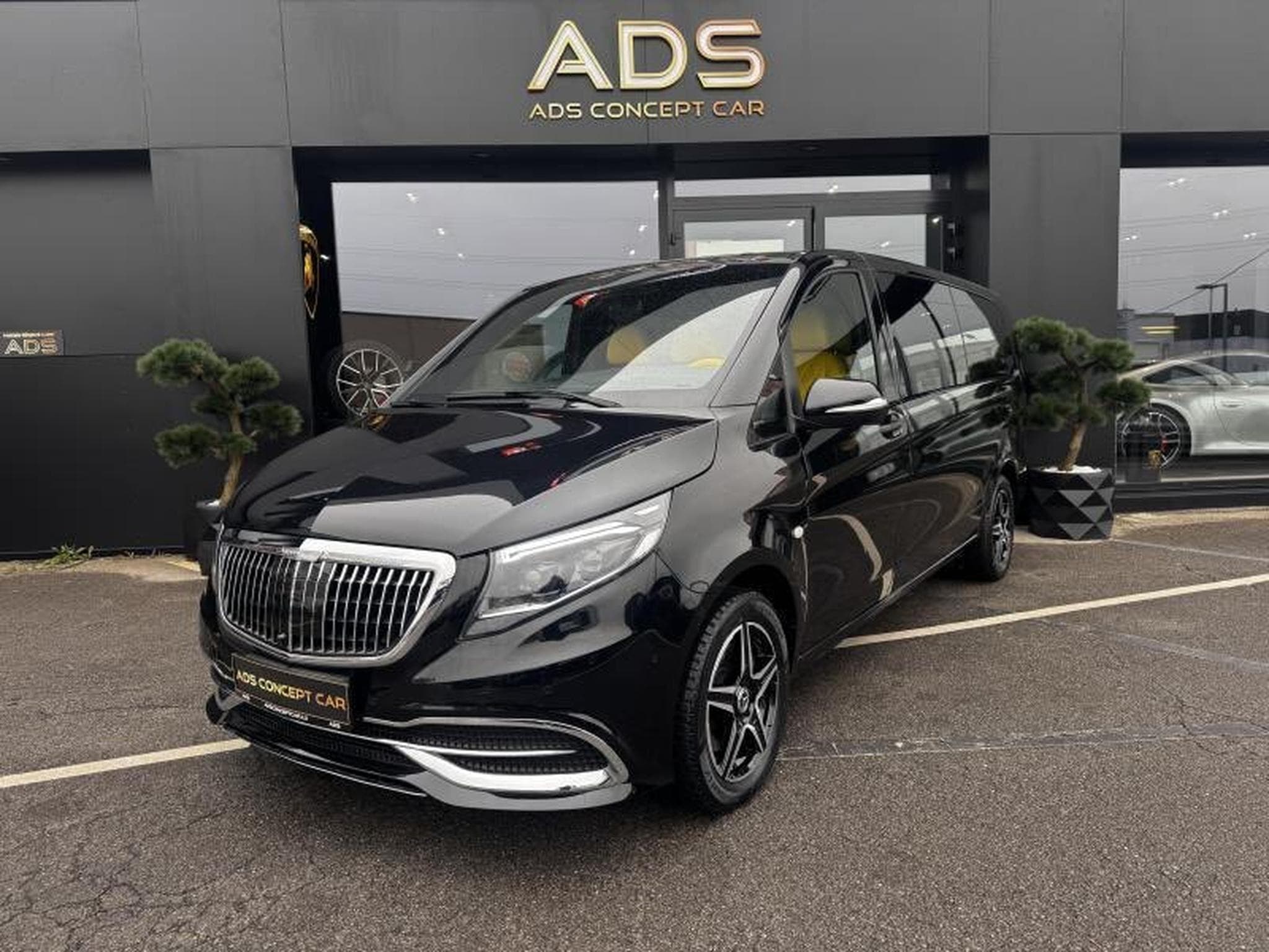 Mercedes Vito Tourer CDI extra-long propulsion 2.0L 136CV (2023) - Photo 1