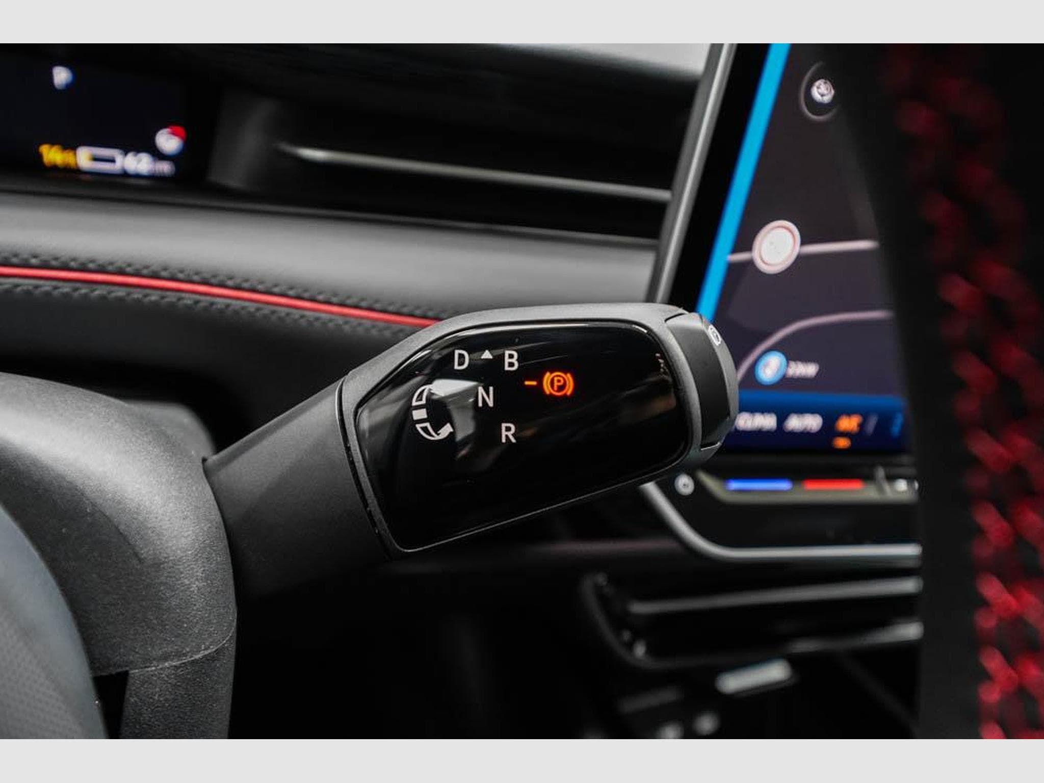 VW ID.7 Kombi Tourer GTX (2025) - Foto 11