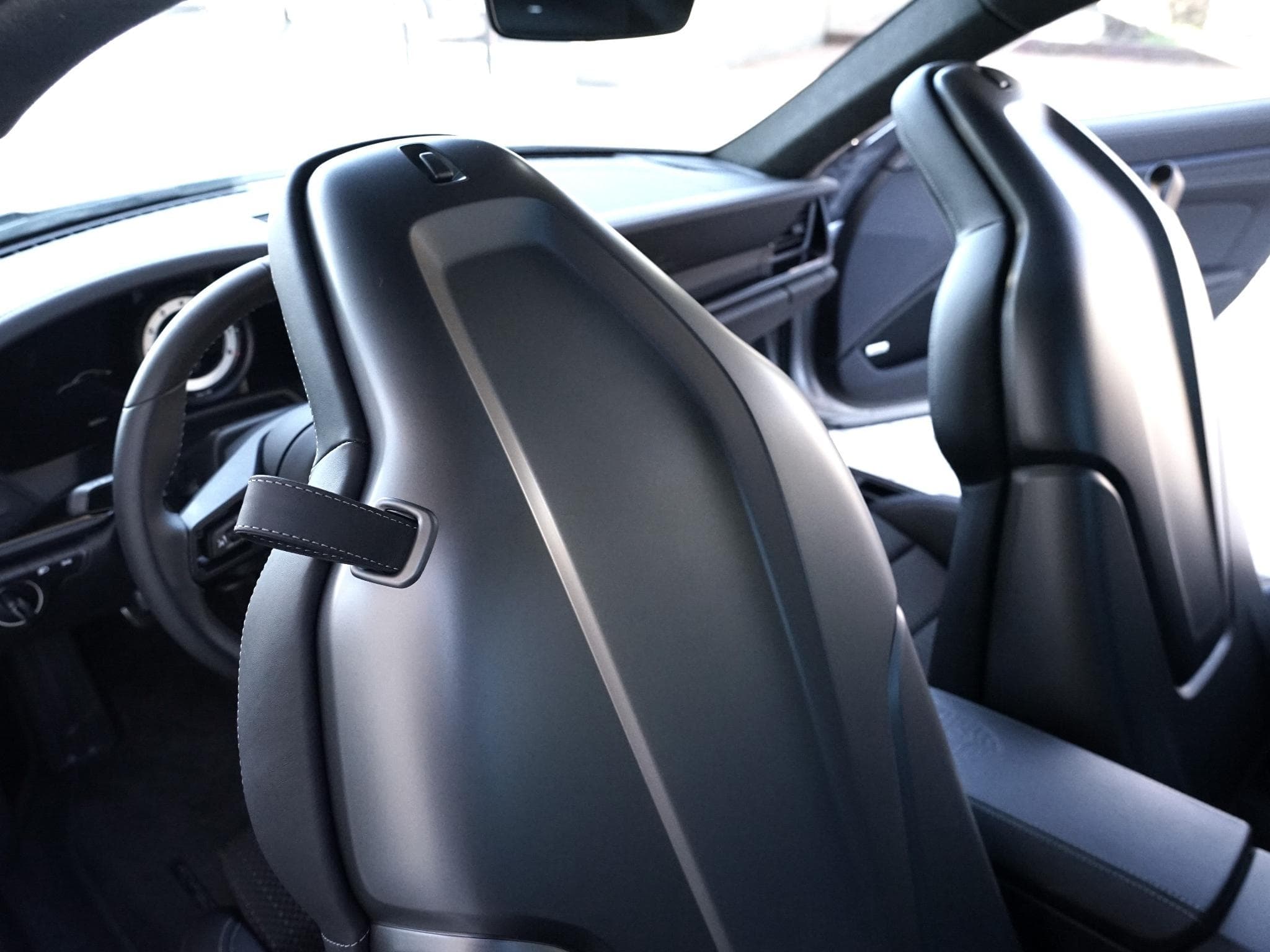 Porsche 911 Carrera T (2024) - Foto 8