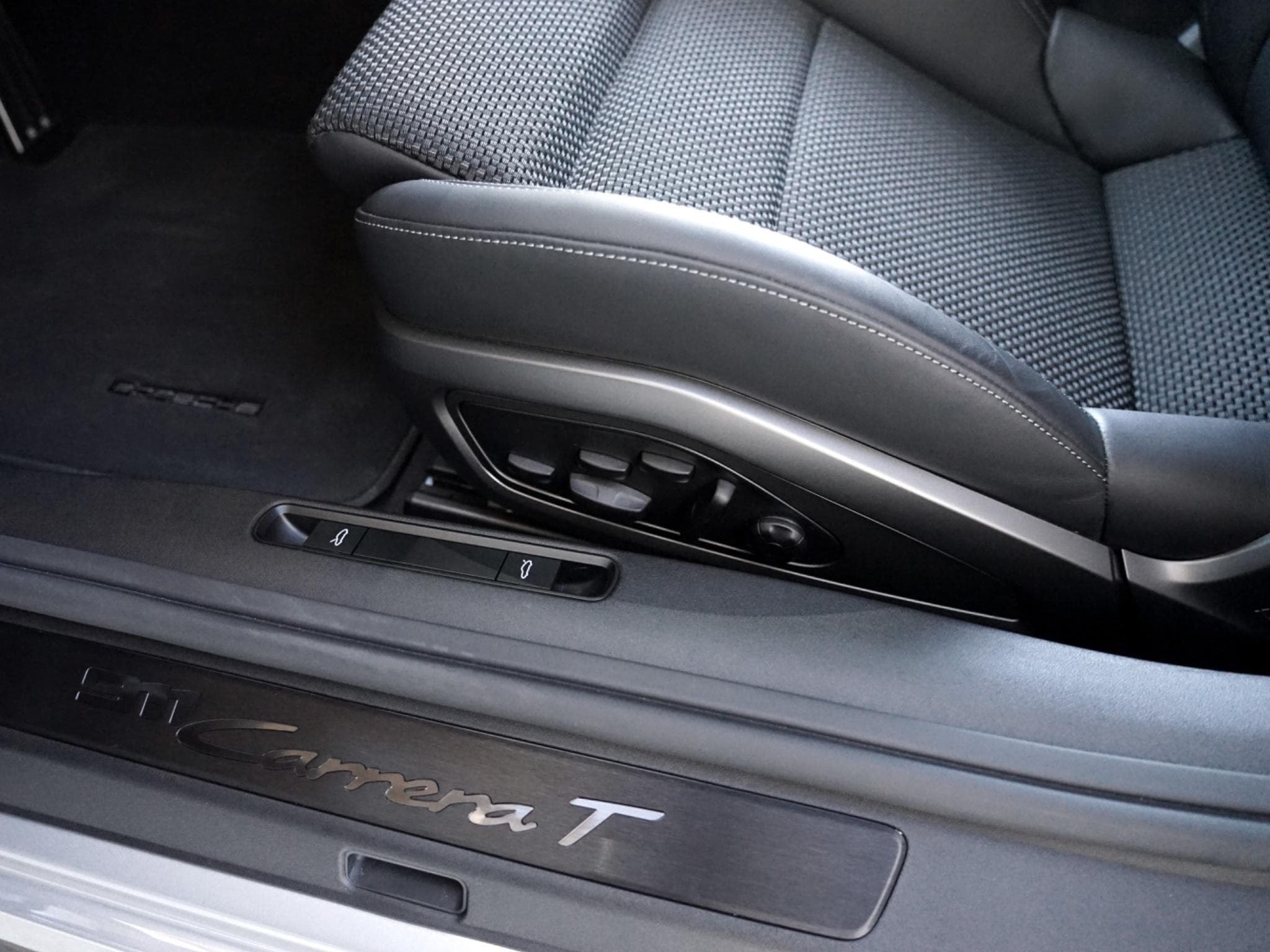 Porsche 911 Carrera T (2024) - Foto 9