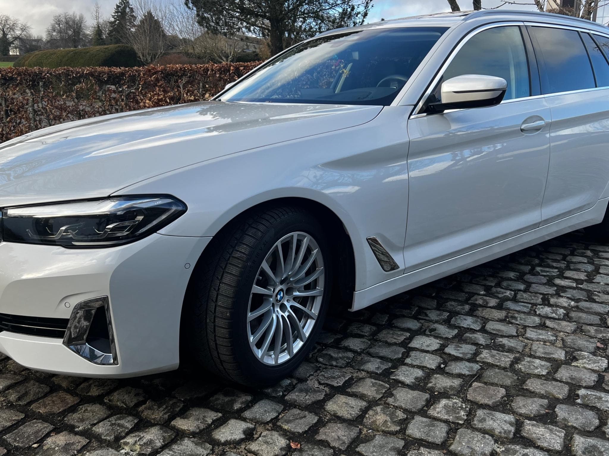 BMW 530 530 DA XDrive Touring Luxury Line (2023) - Photo 2