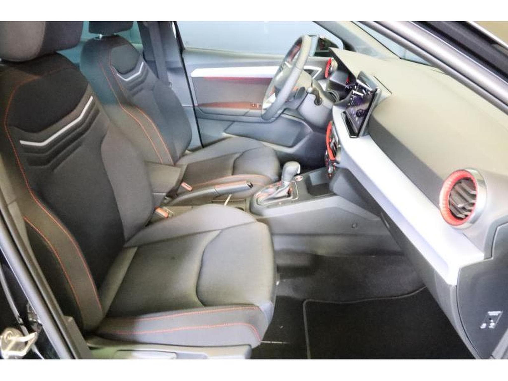 Seat Ibiza FR (2025) - Foto 10