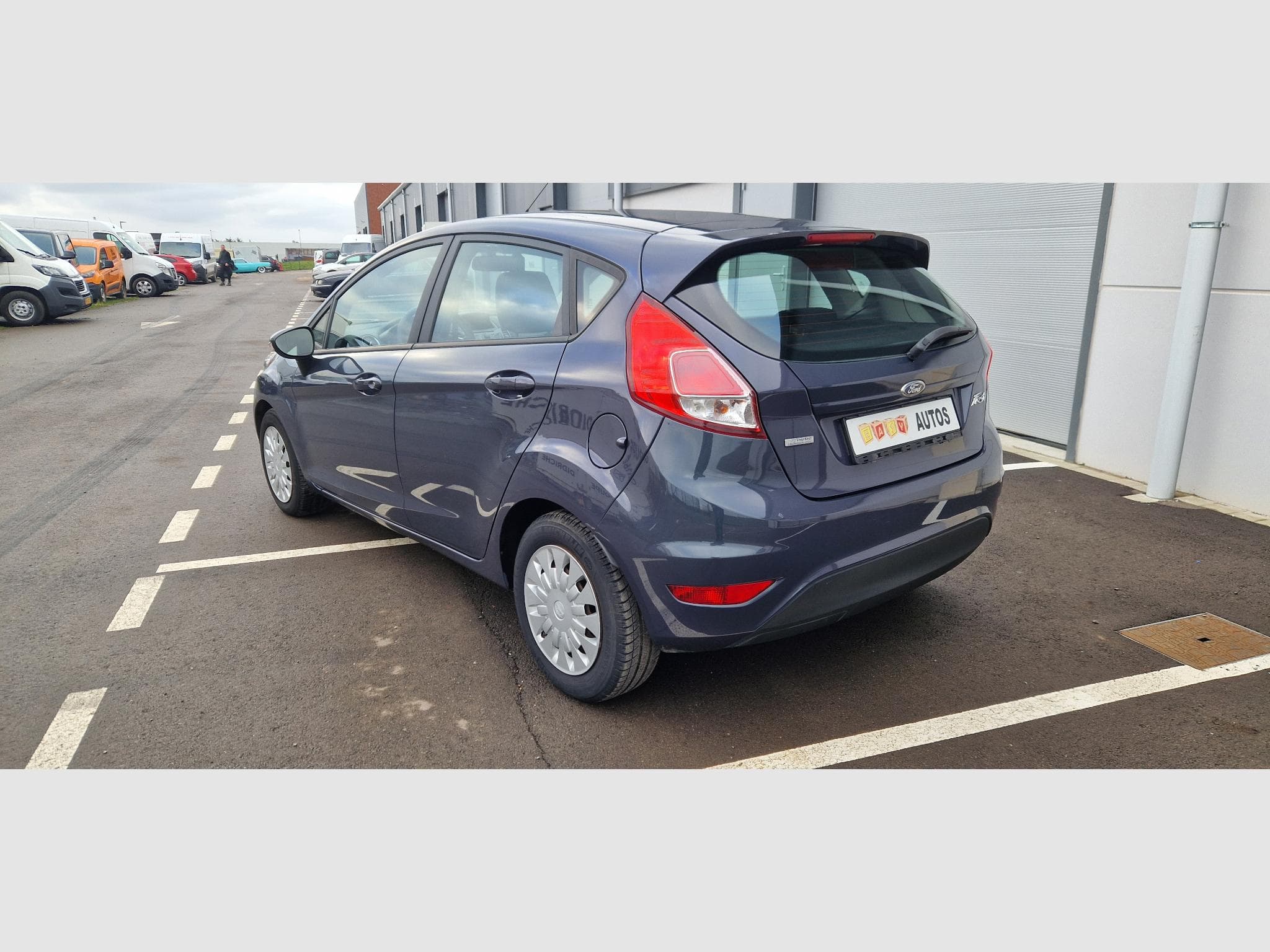 Ford Fiesta VII ph.2 1.6 tdci 95ch (2014) - Foto 3