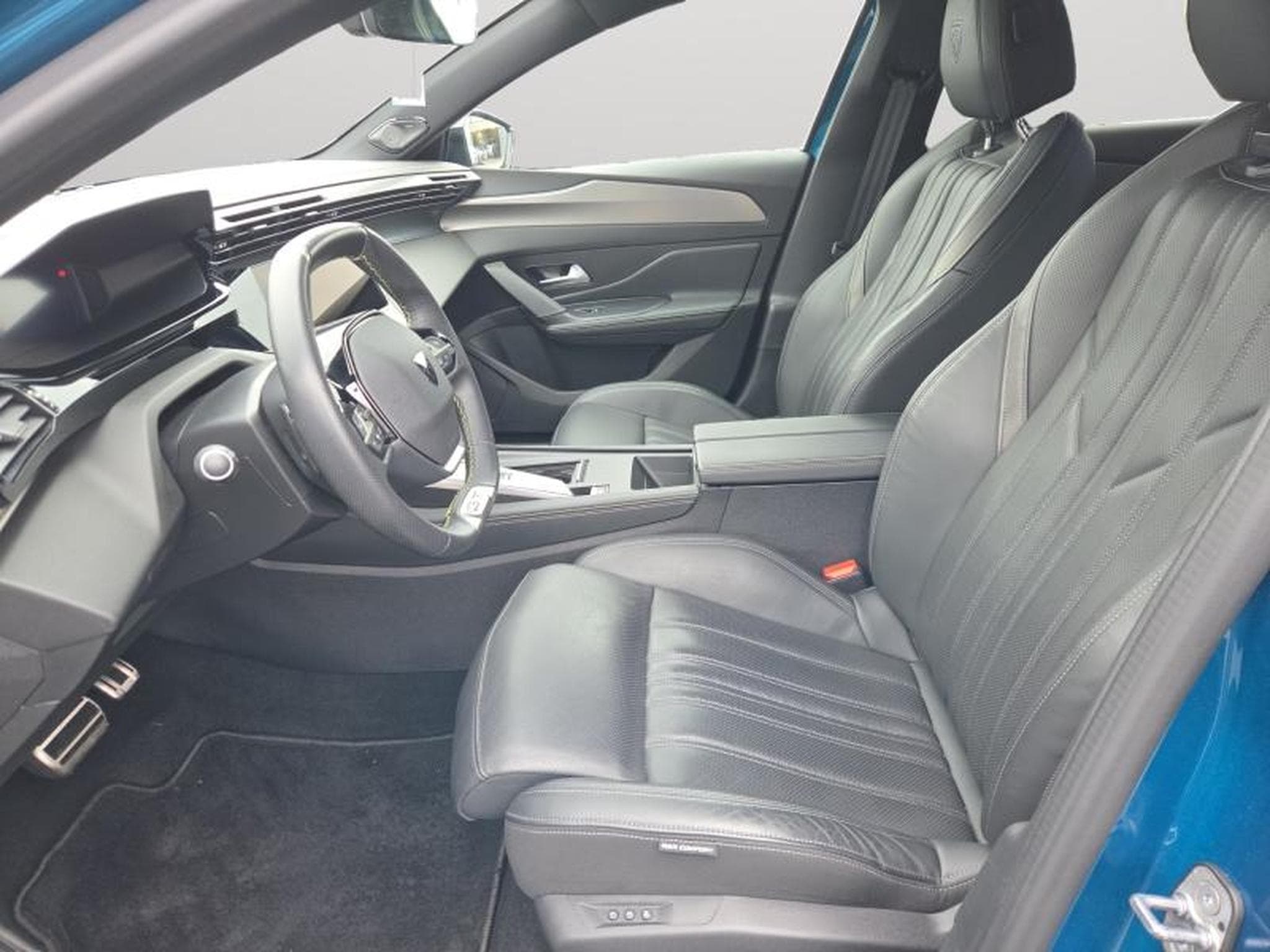 Peugeot 408 DGYT (2024) - Photo 32