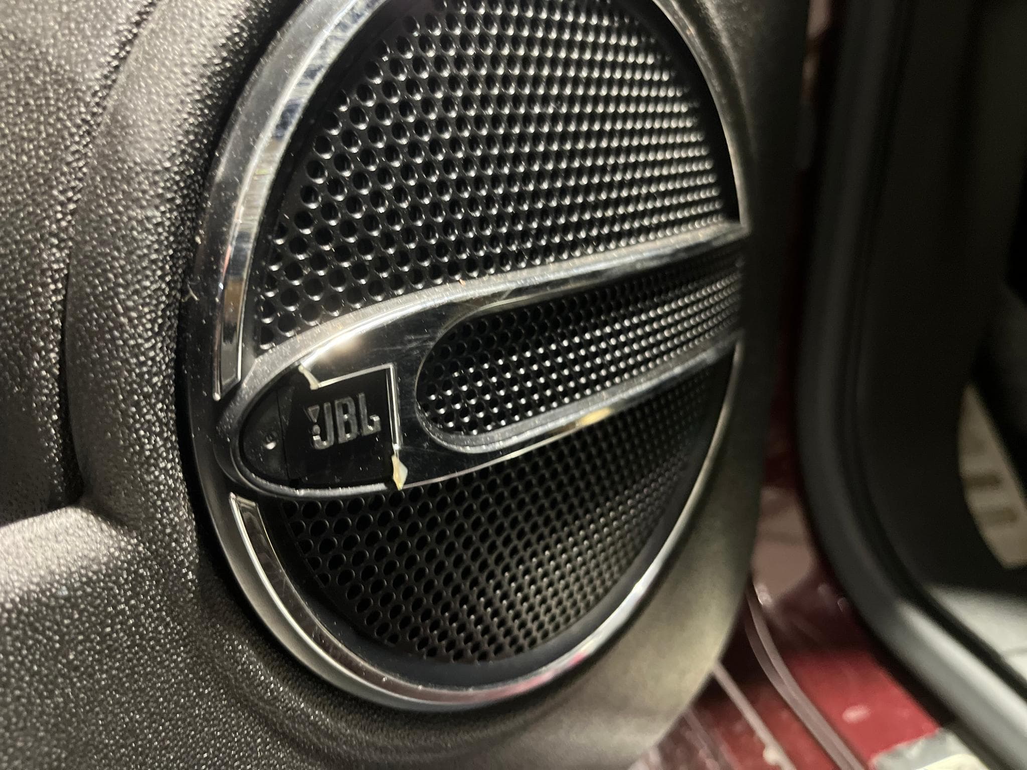 Abarth 695 695C Edizione Maserati numéroté 007/499 (2012) - Photo 16