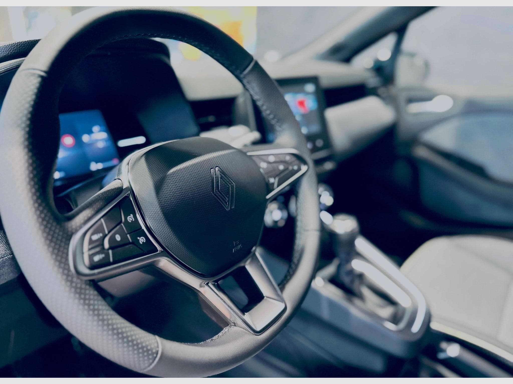 Renault Clio CLIO TCE GSR2 TECHNO (2025) - Photo 8