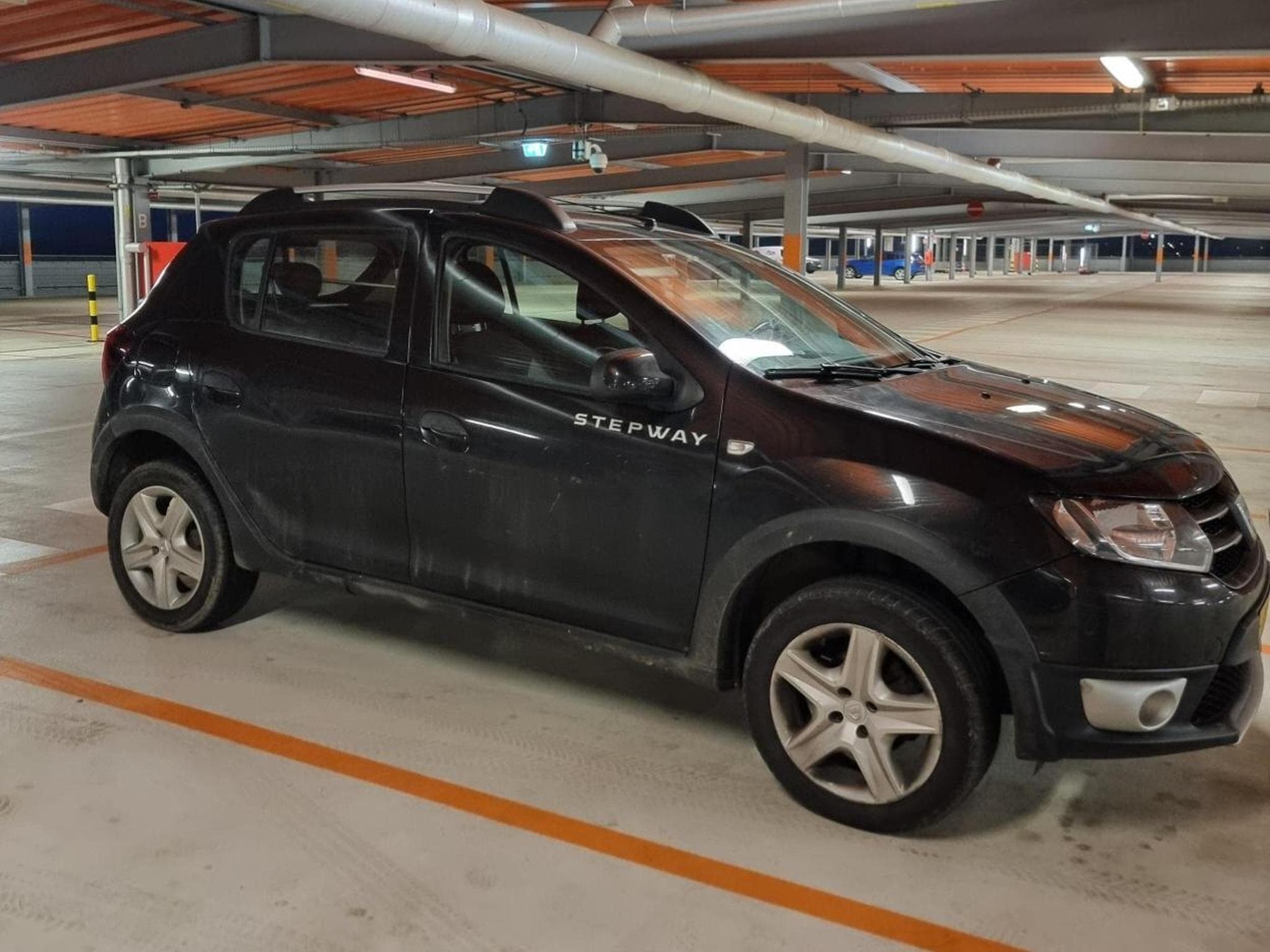 Dacia Sandero Stepway (2016) - Photo 2