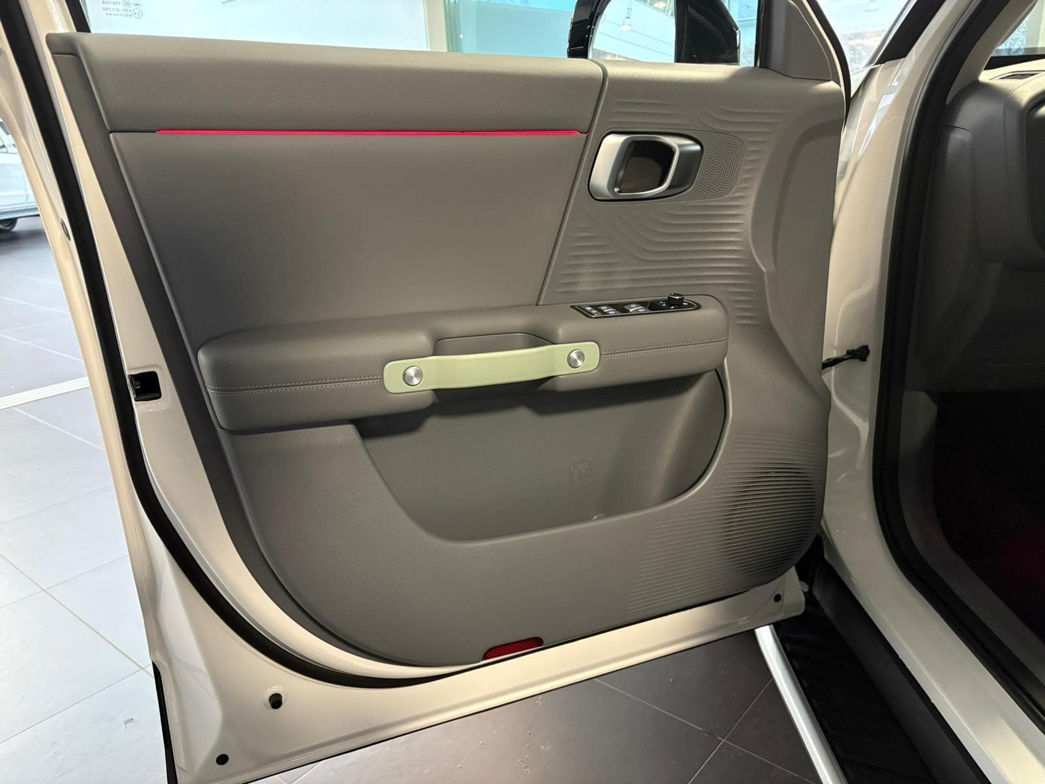 Baic BJ30 4x4 FULL HYBRID (2026) - Photo 6