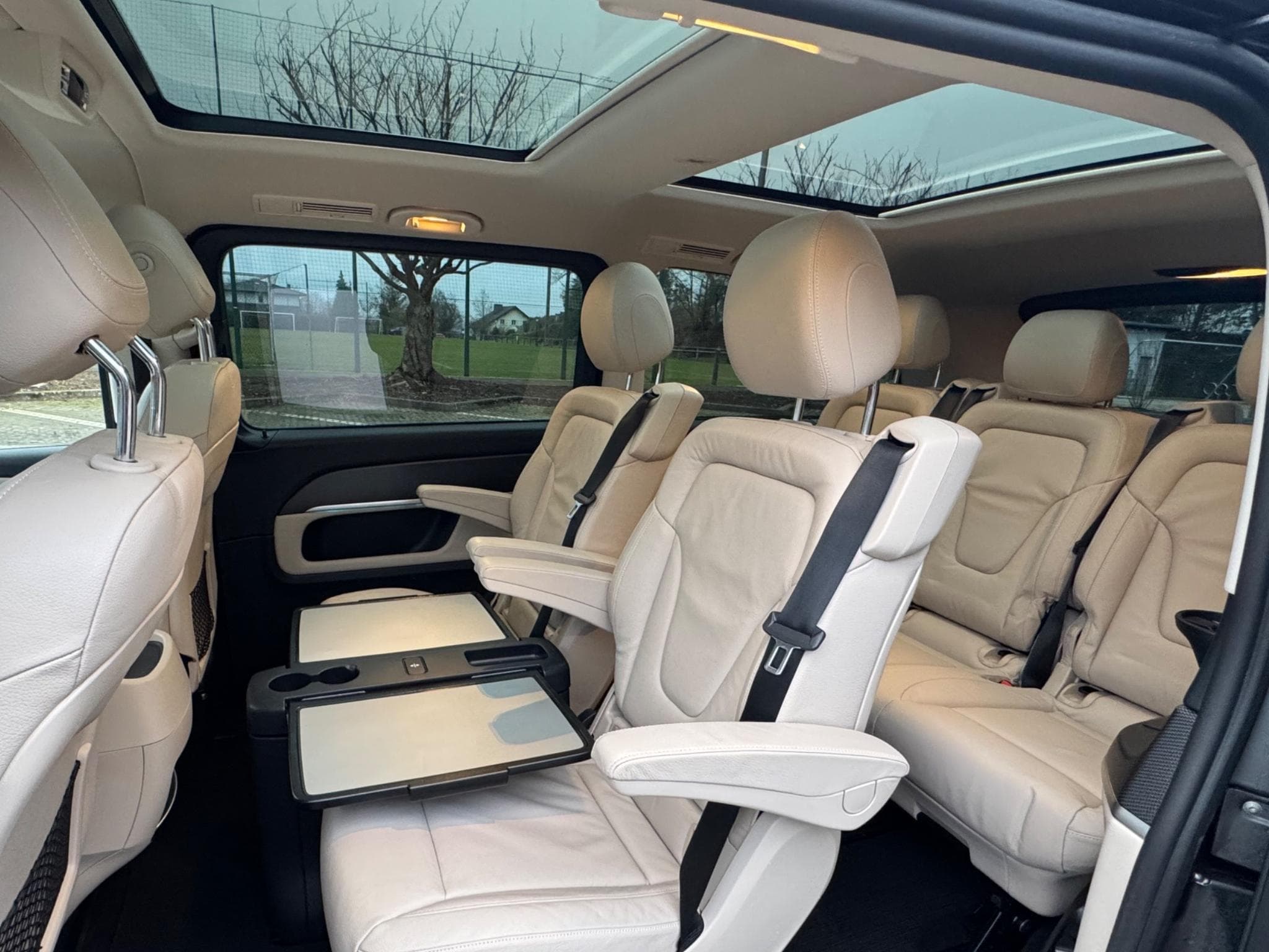 Mercedes V AMG 300 L2 4X4 (2022) - Photo 4