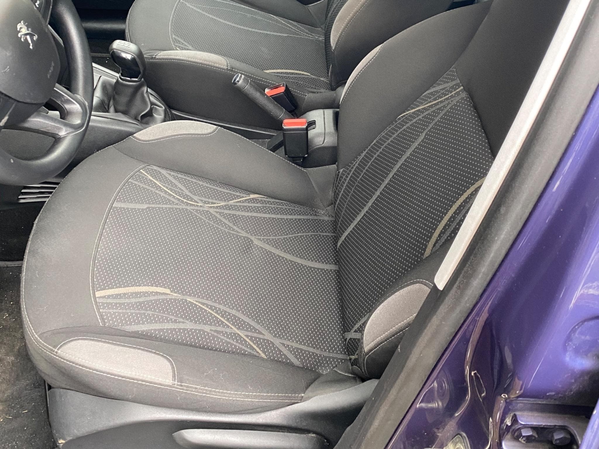 Peugeot 208 (2013) - Photo 3