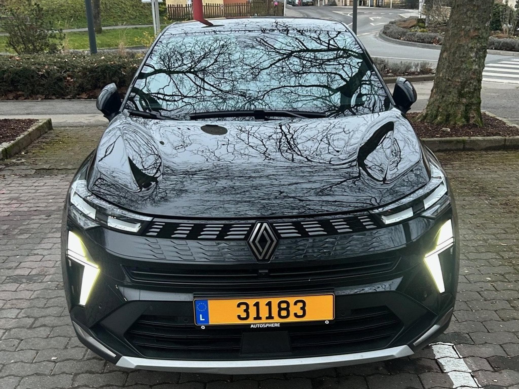 Renault Symbioz Iconic full Hybrid 145 hp (2025) - Foto 2