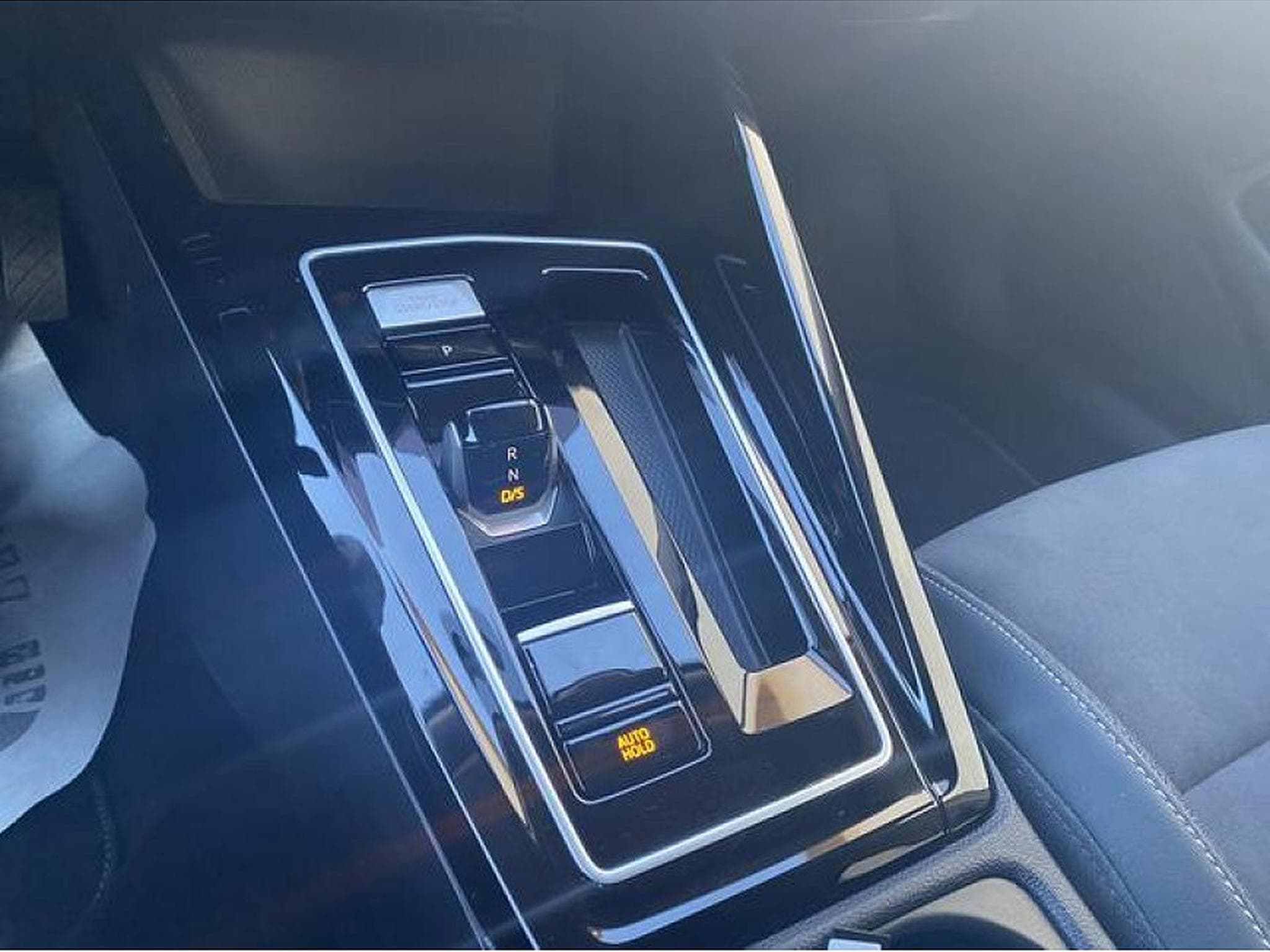 VW Golf (2025) - Foto 13