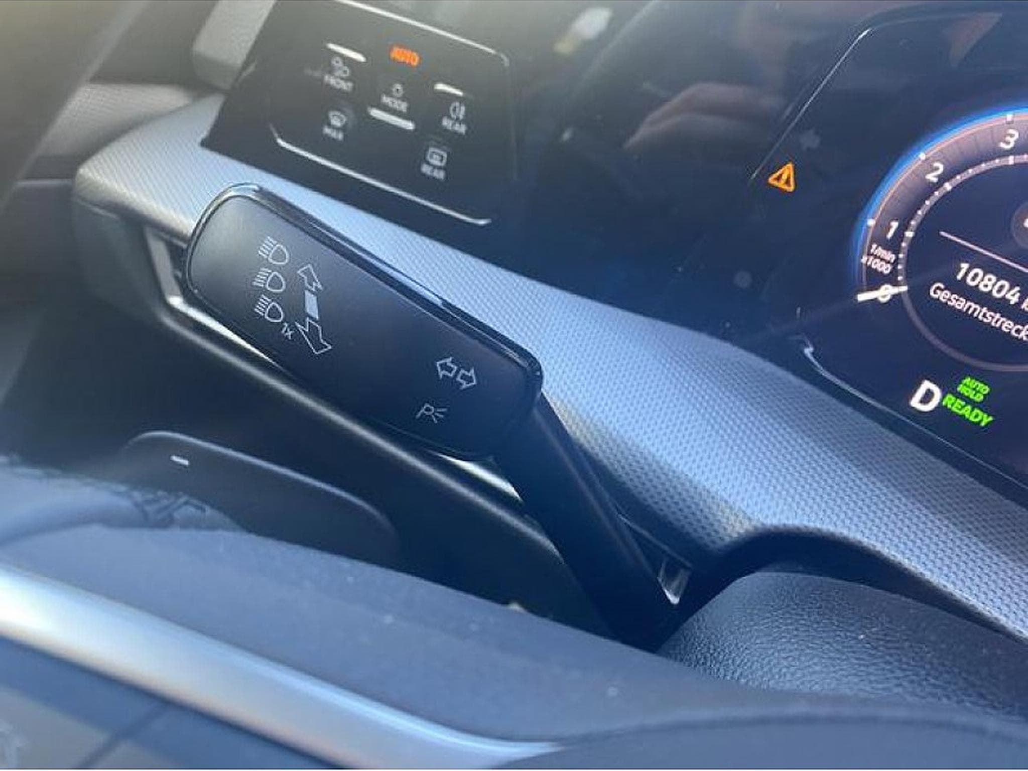 VW Golf (2025) - Foto 24