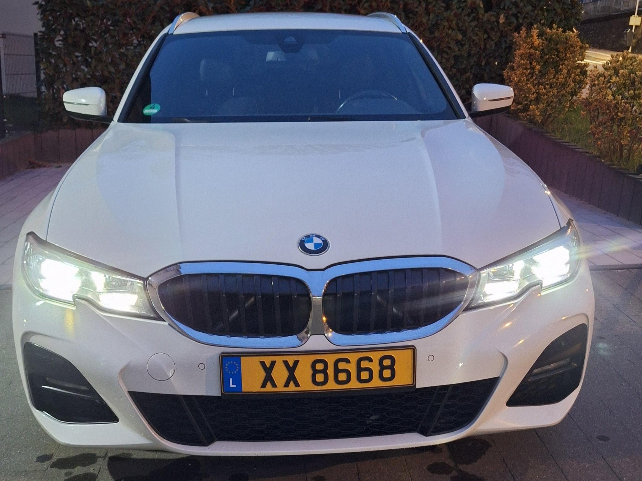 BMW 320 320d Touring M-Sport (2019) - Photo 8