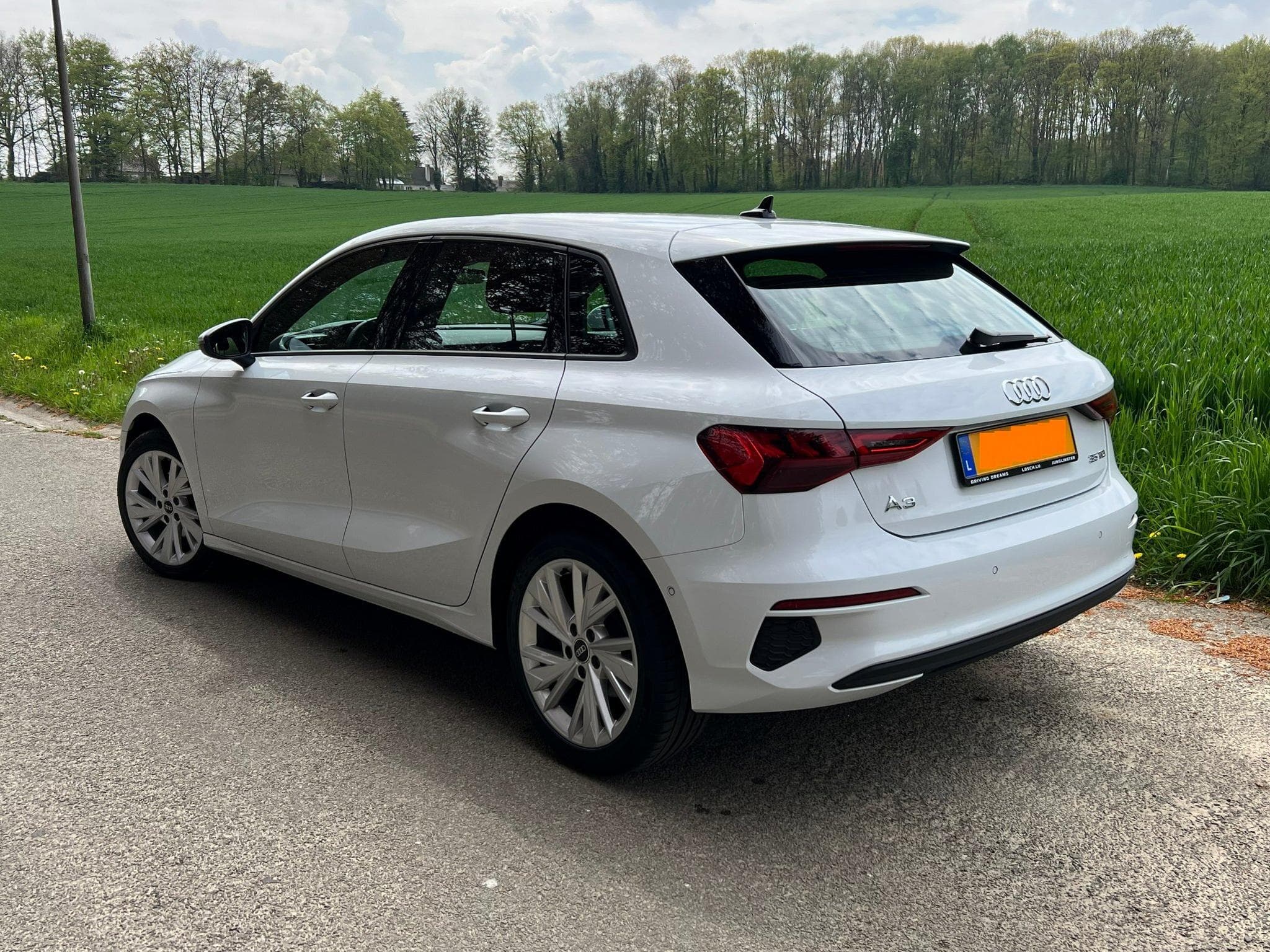 Audi A3 Sportback 35 TDI S tronic (2023) - Photo 3