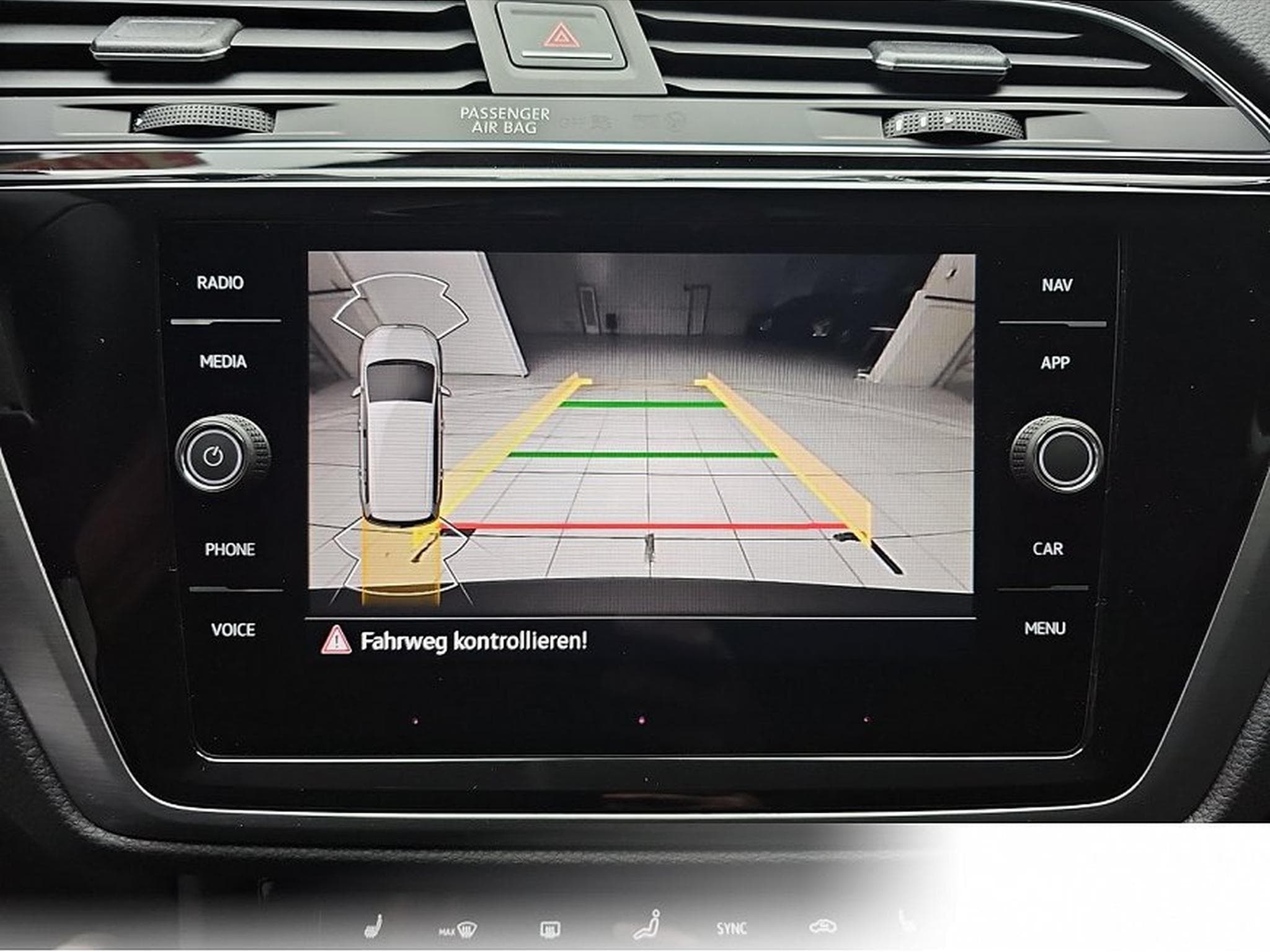 VW Touran (2026) - Photo 3