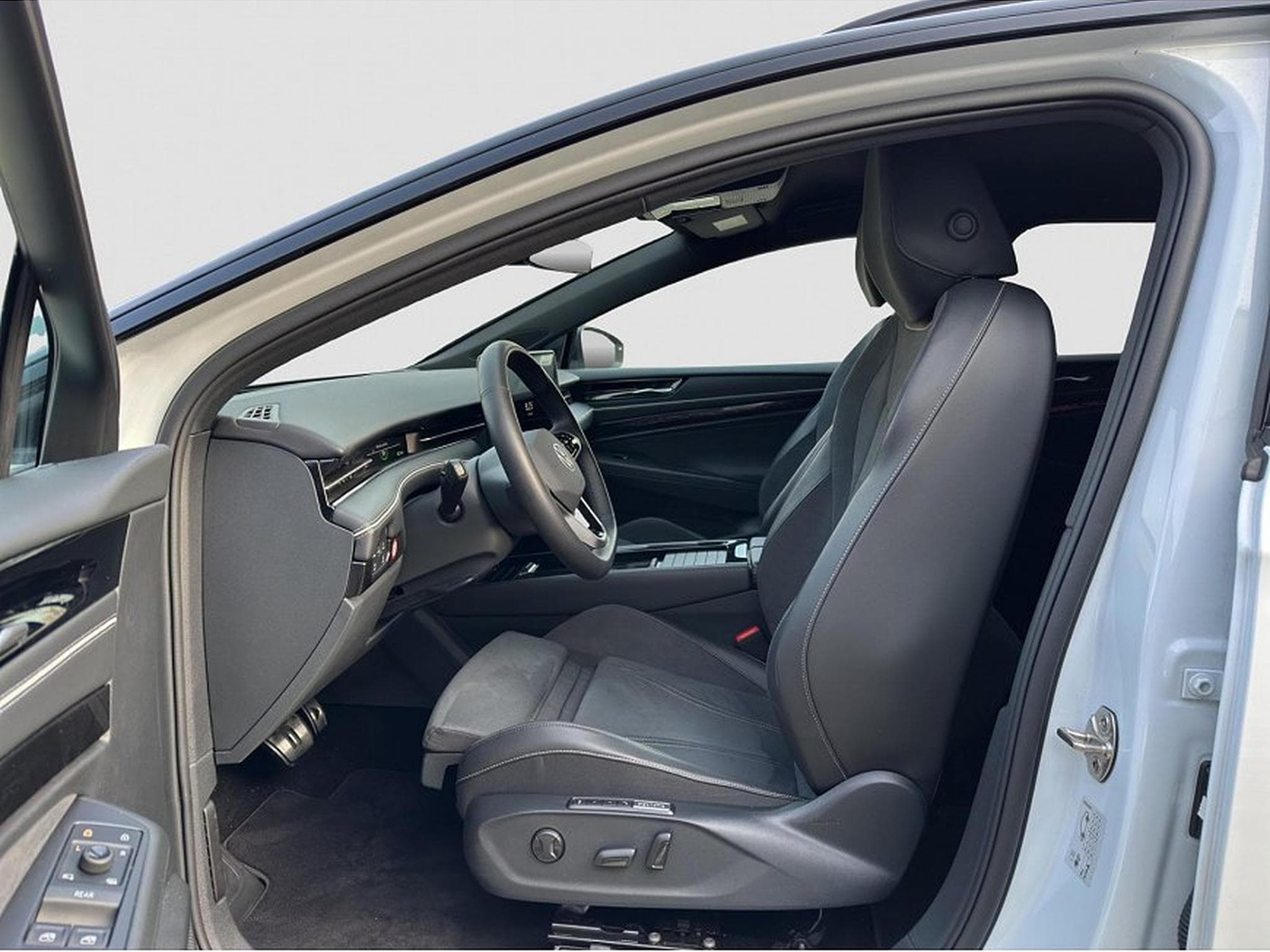 VW ID.5 (2025) - Photo 11