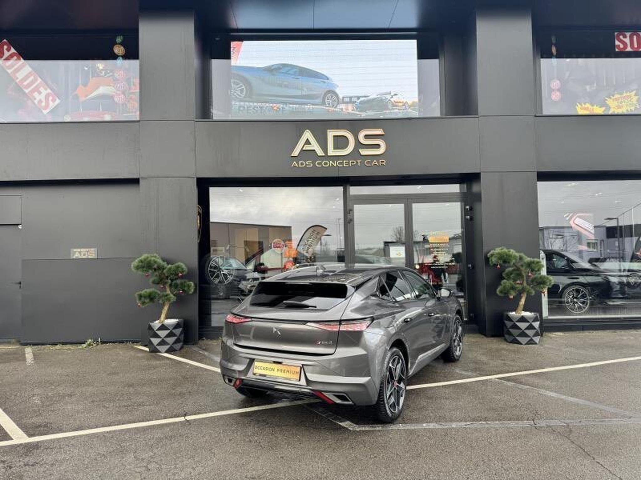 Citroën DS 4 PERFORMANCE LINE+ 181CV (2022) - Photo 16