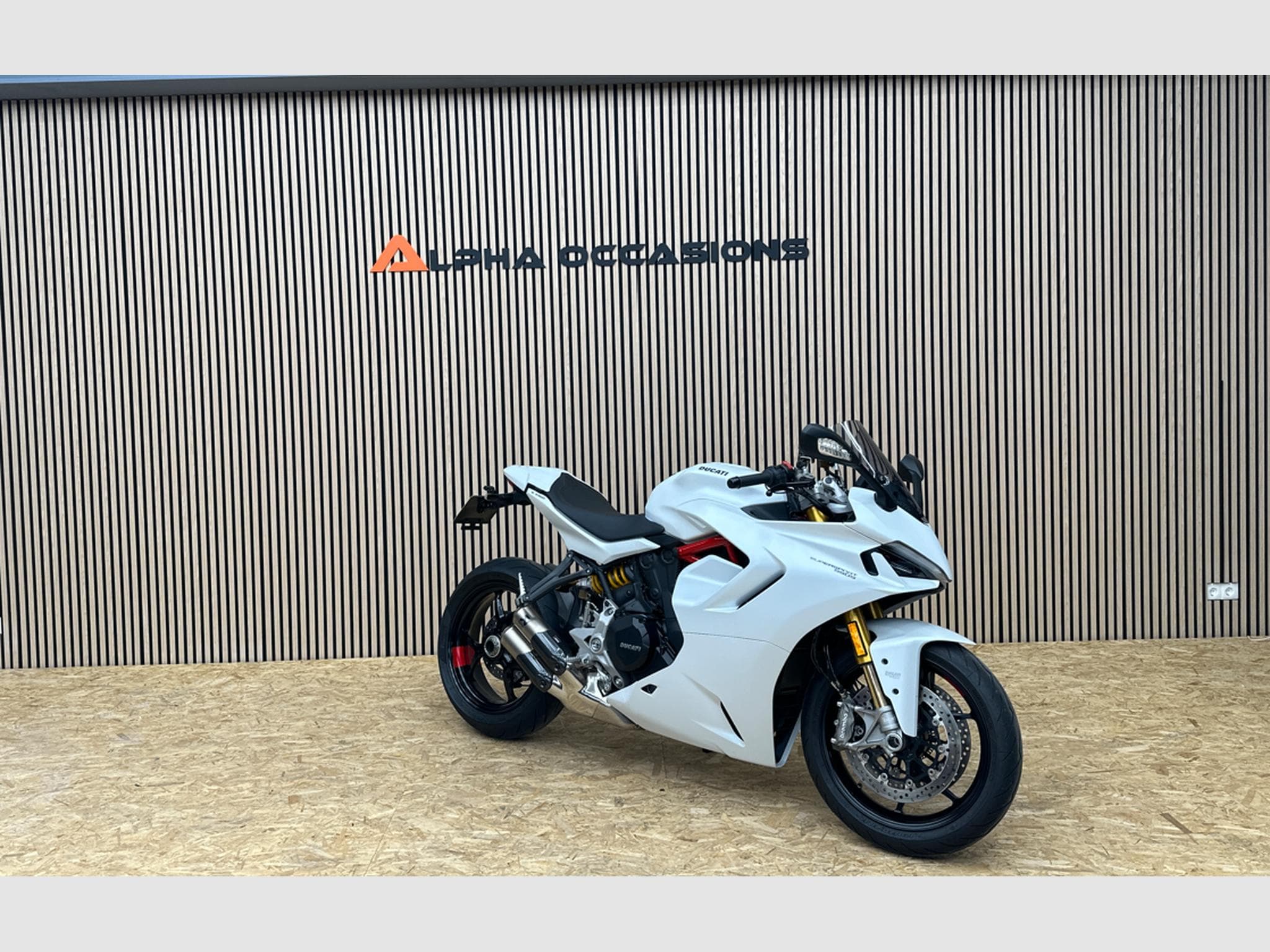 Ducati SuperSport 950S (2023) - Foto 1