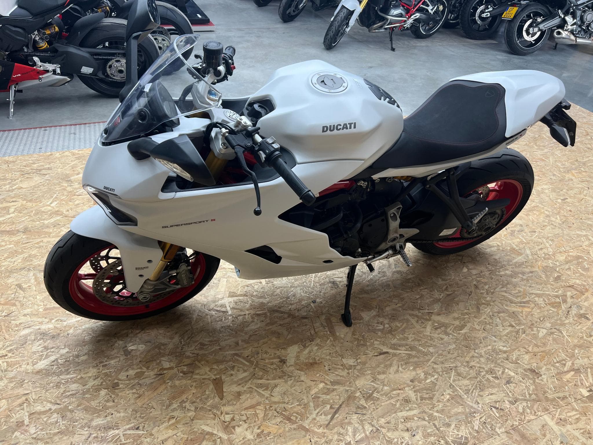 Ducati SuperSport S (2020) - Foto 2