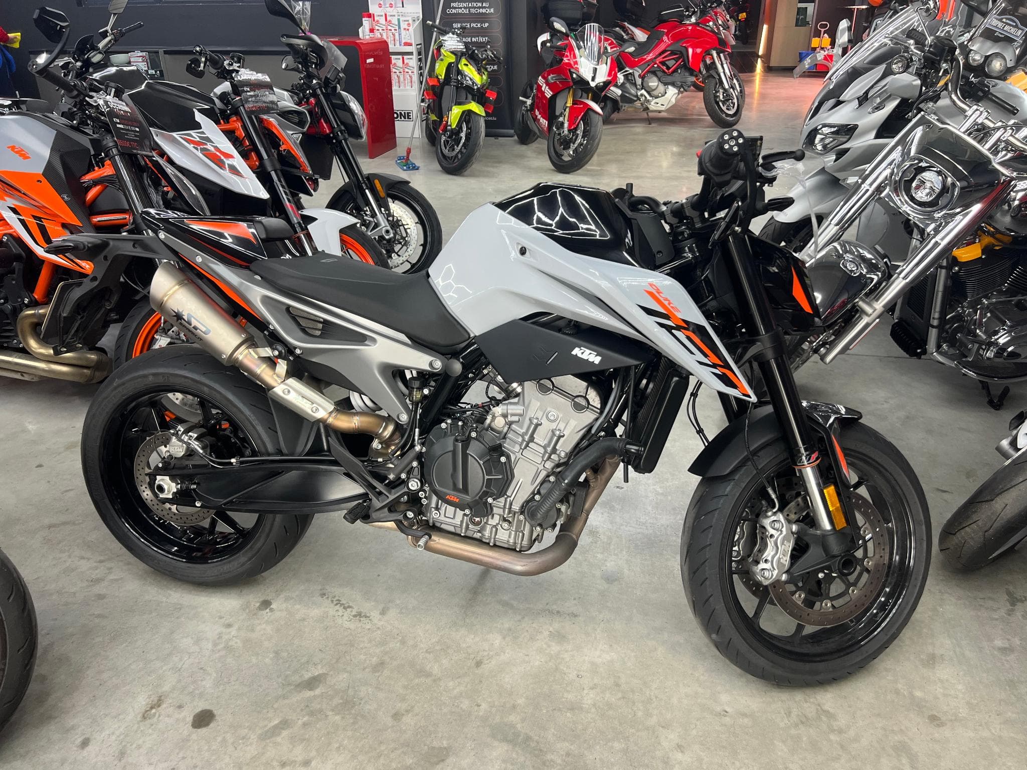 KTM Duke 790 A2 (2023) - Photo 1
