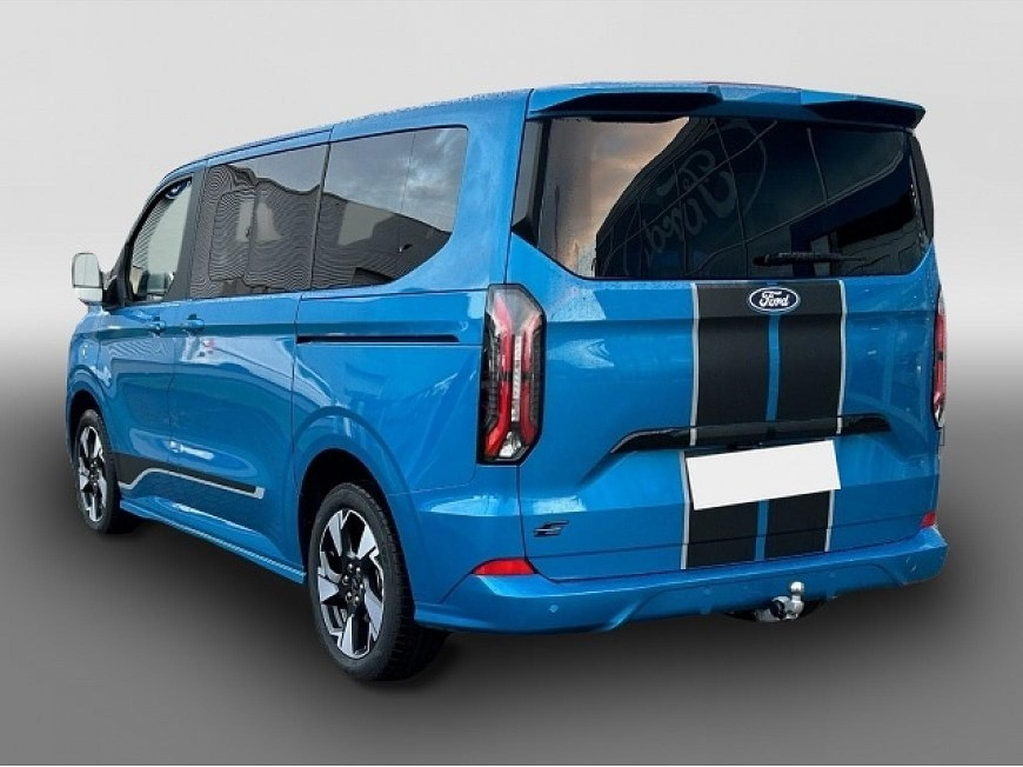 Ford Tourneo (2024) - Foto 2