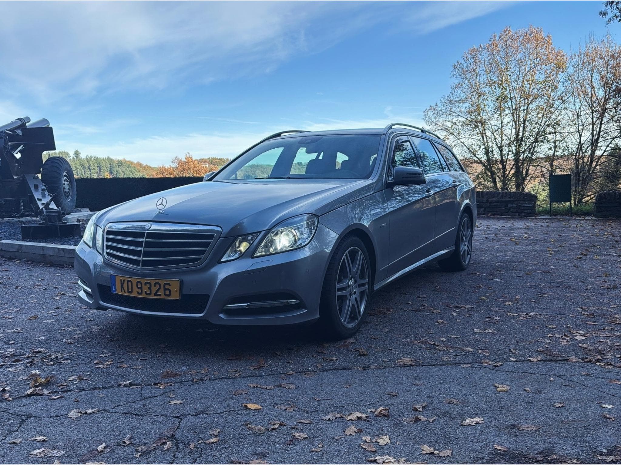 Mercedes E 200 Avantgarde (2010) - Foto 1