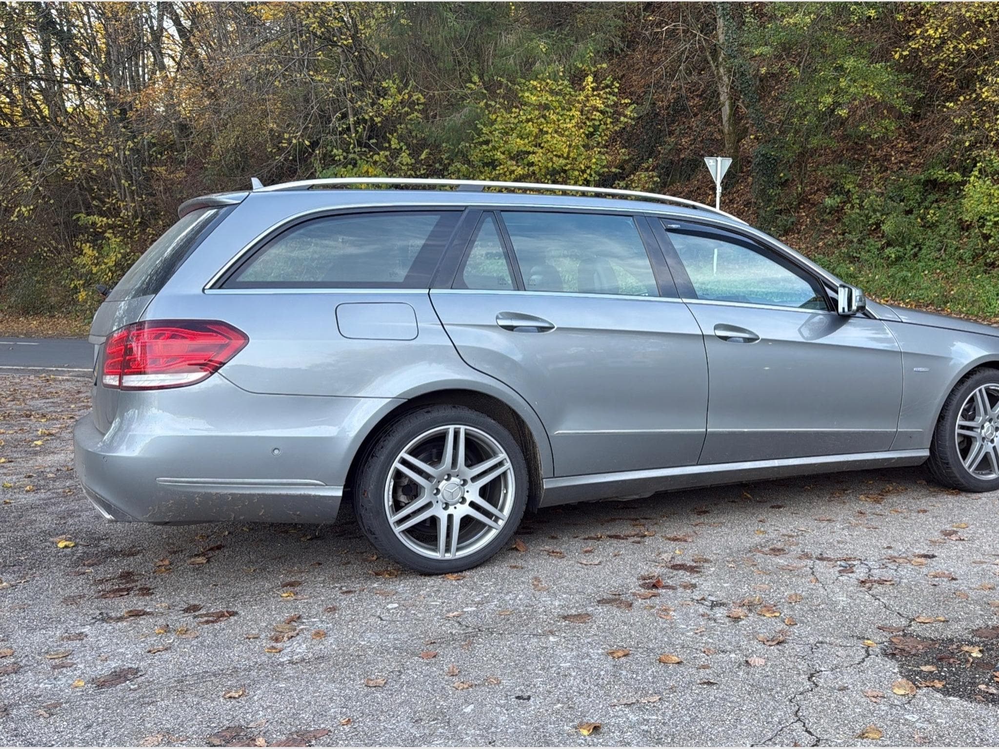 Mercedes E 200 Avantgarde (2010) - Foto 3
