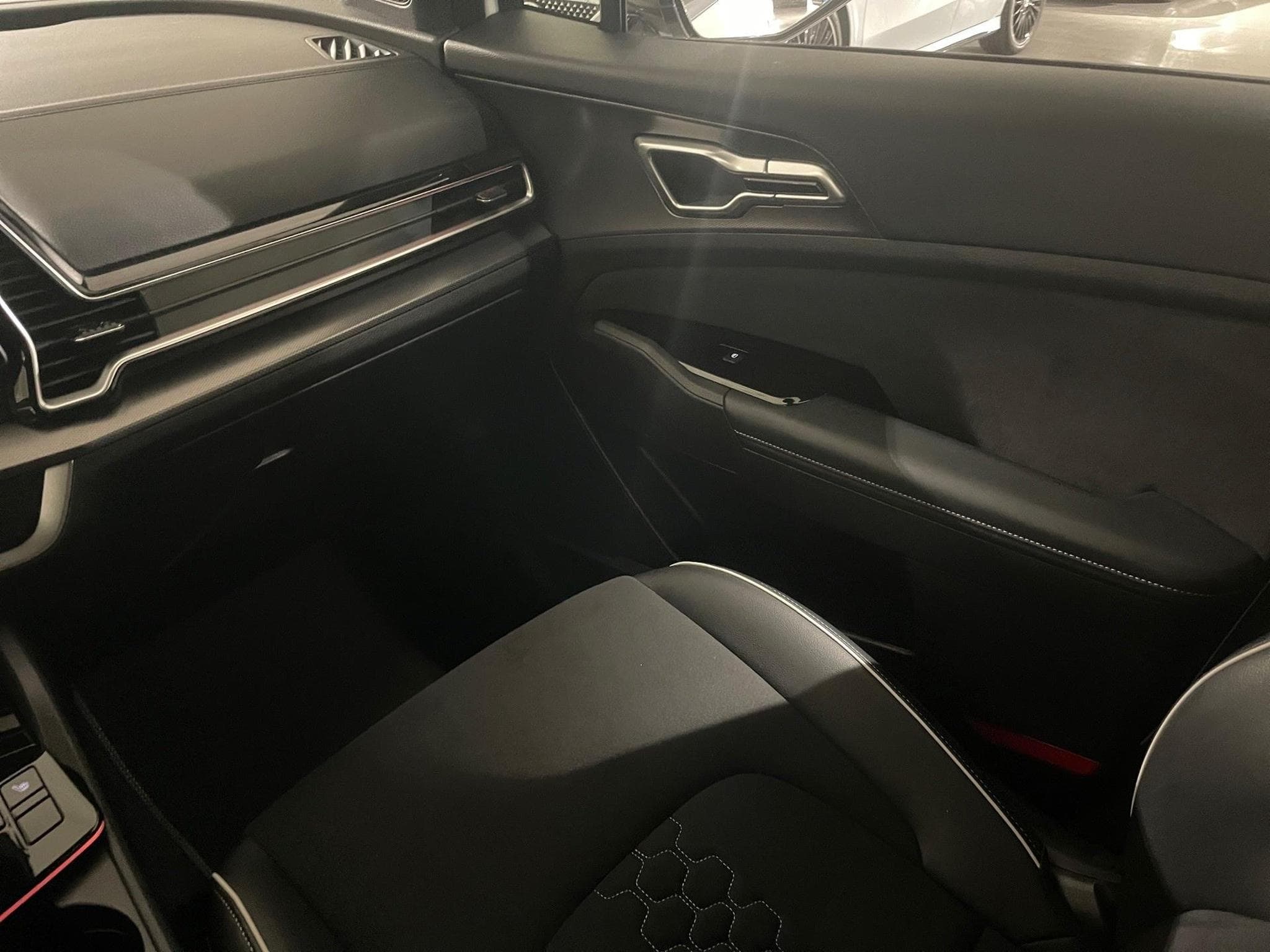 Kia Sportage 1.6 GT LINE (2024) - Foto 9