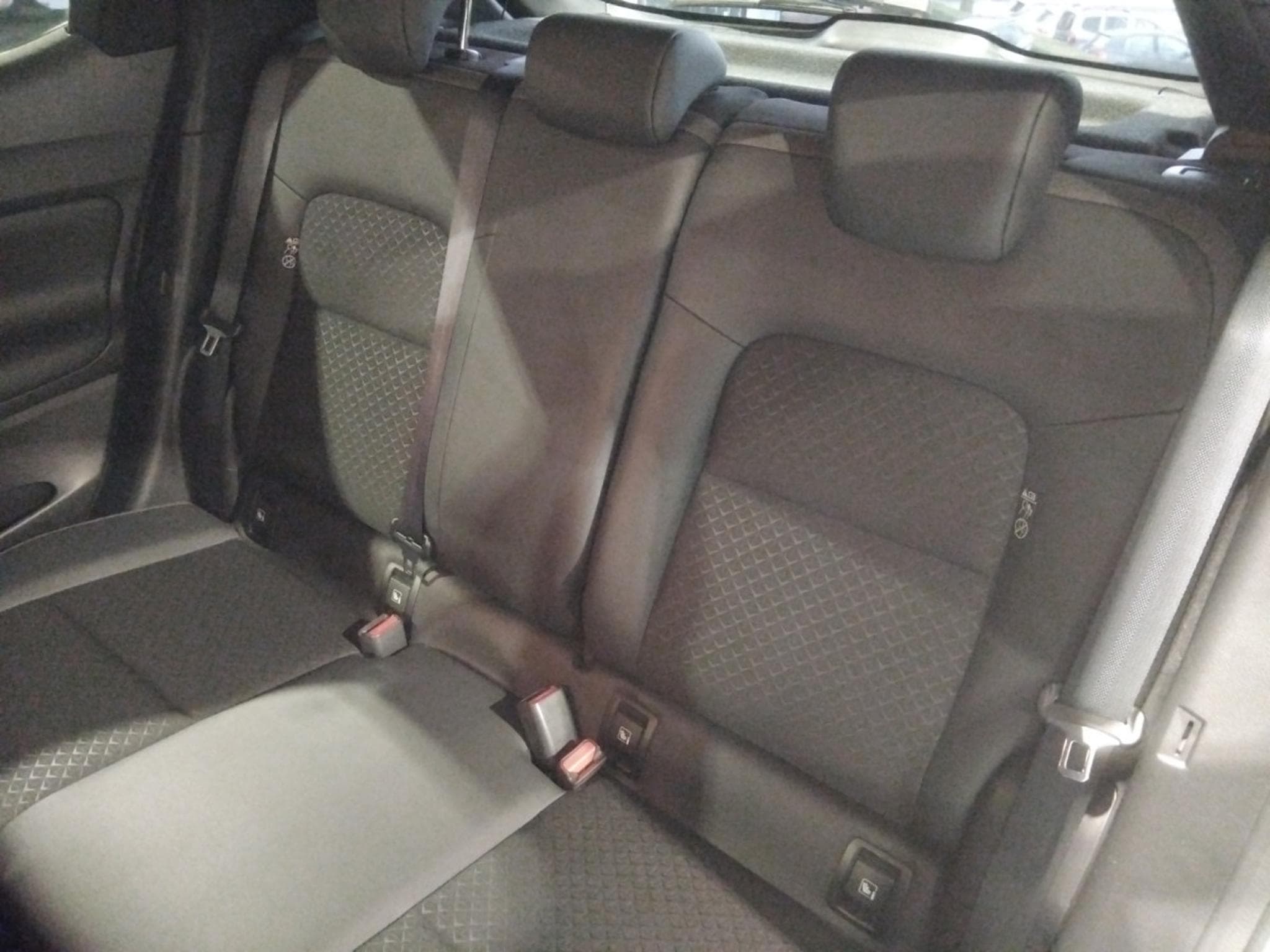 Nissan Juke 1.0 DIG-T N-Design DCT (2025) - Foto 6